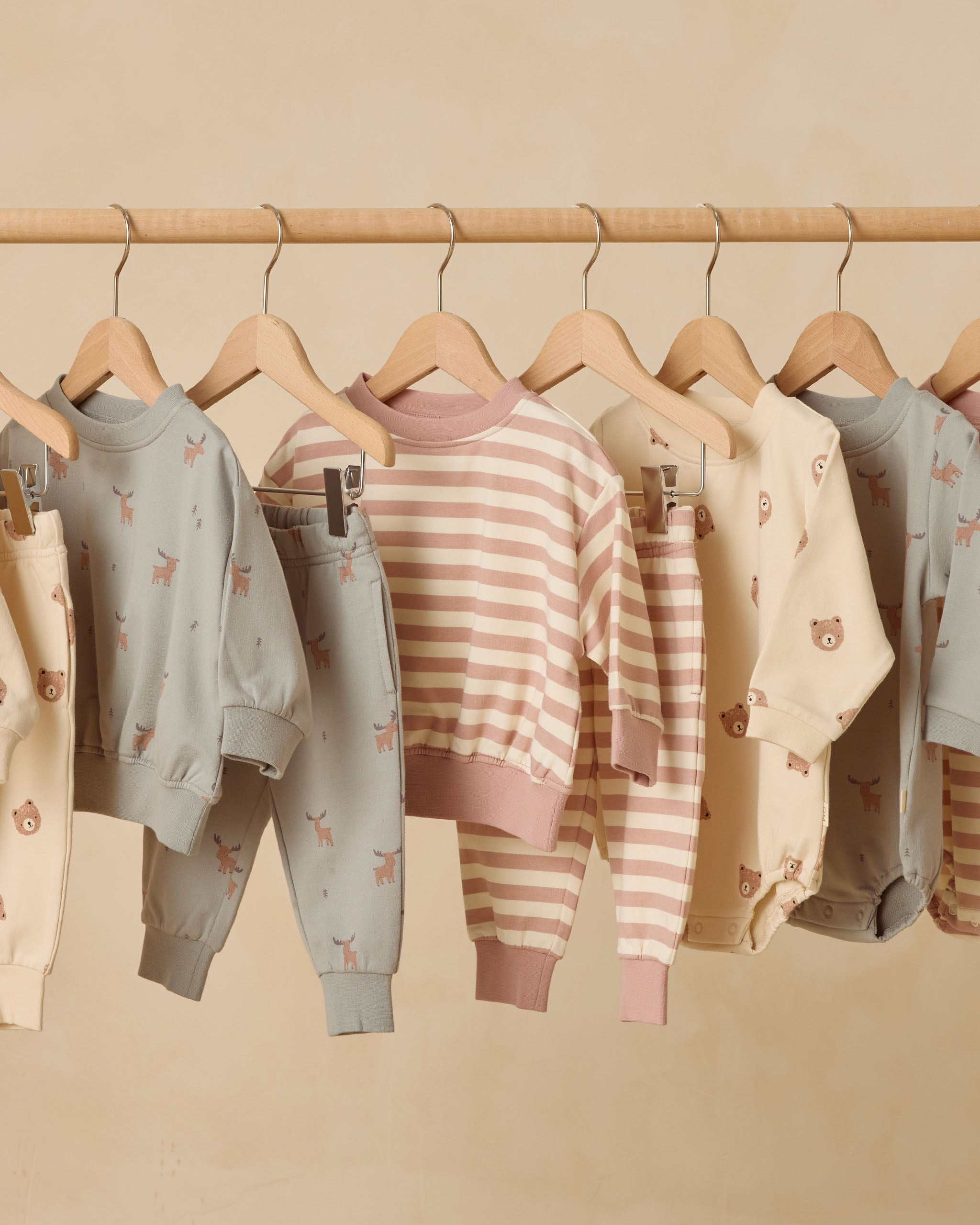 Relaxed Sweatshirt || Pink Stripe