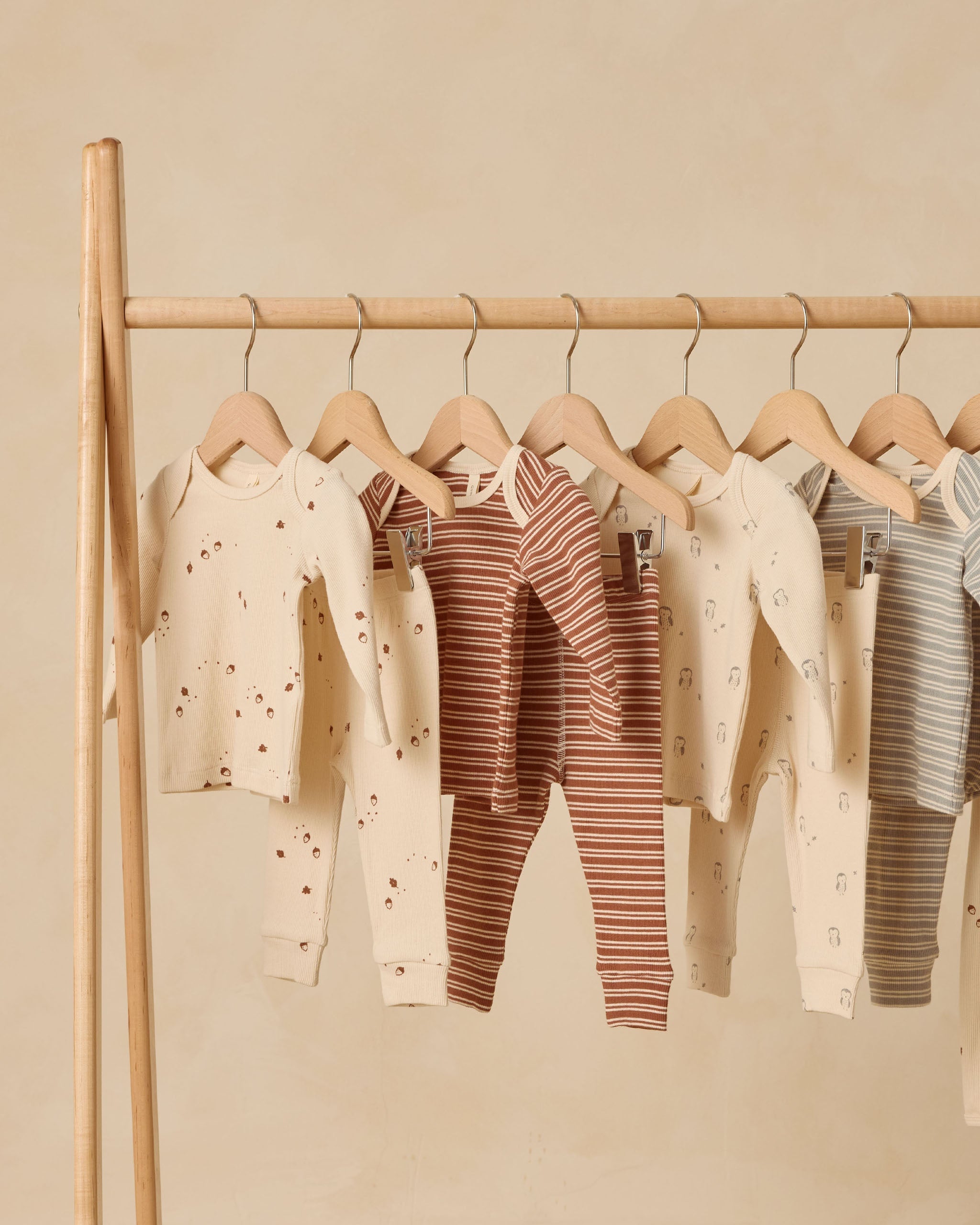 Ribbed Tee + Legging Set || Acorns