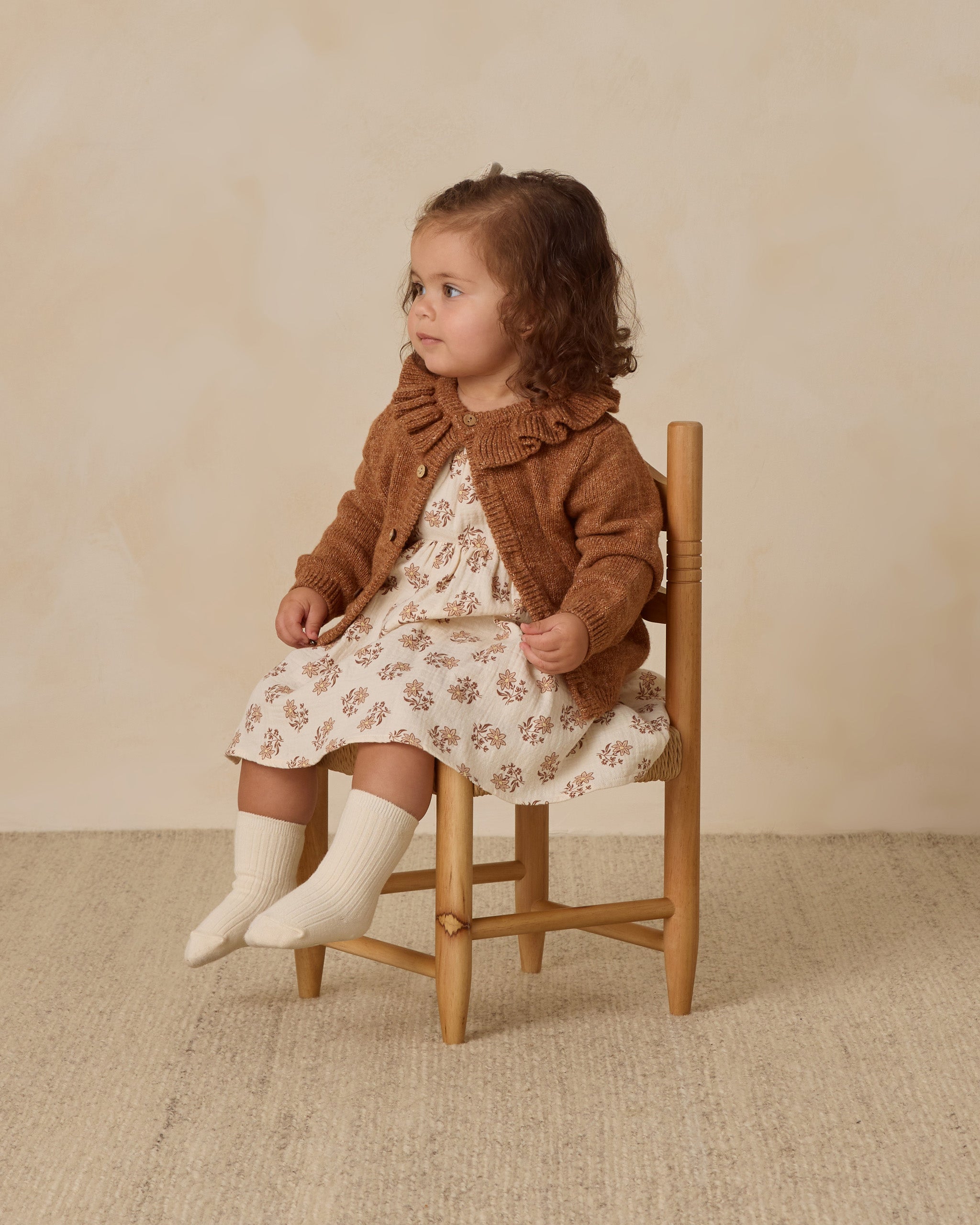 Ruffle Collar Cardigan || Heathered Cedar