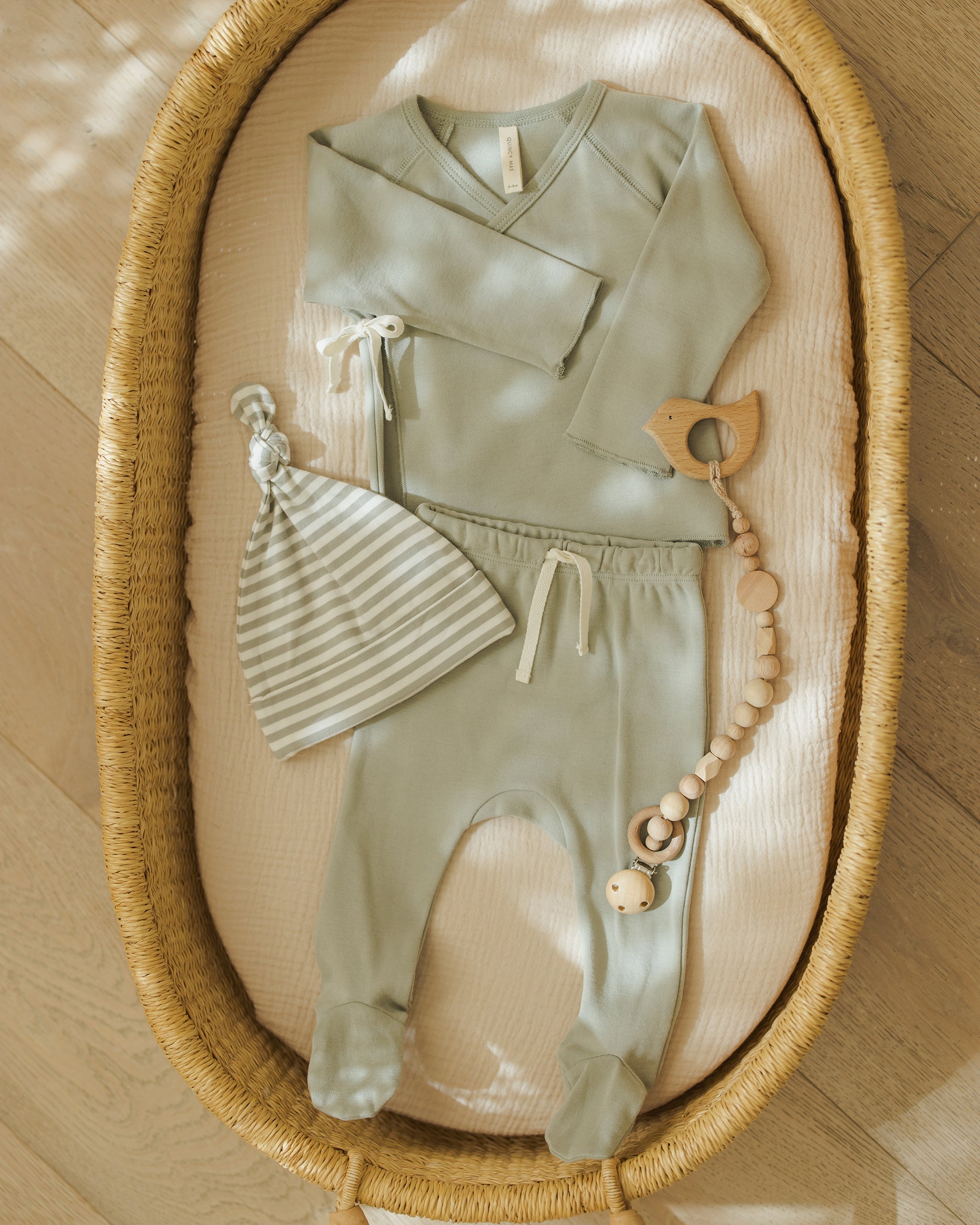 Knotted Baby Hat || Fern Stripe