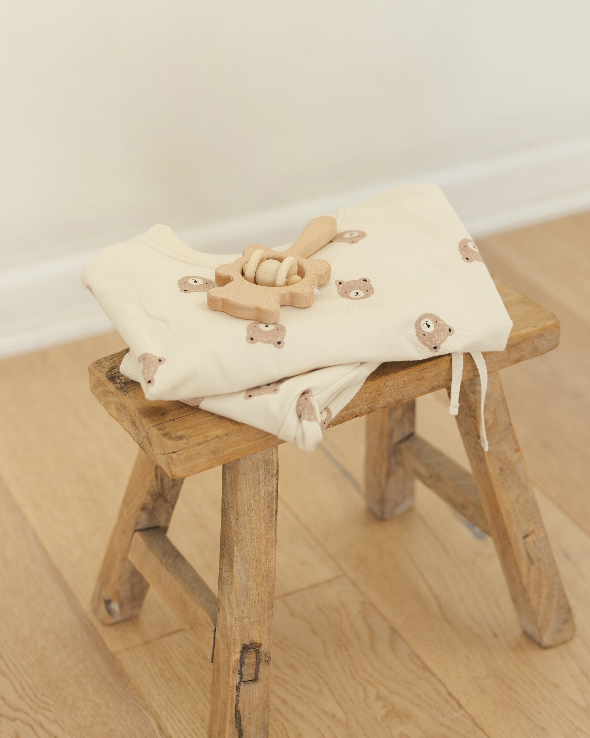 Relaxed Sweatshirt || Brown Bear