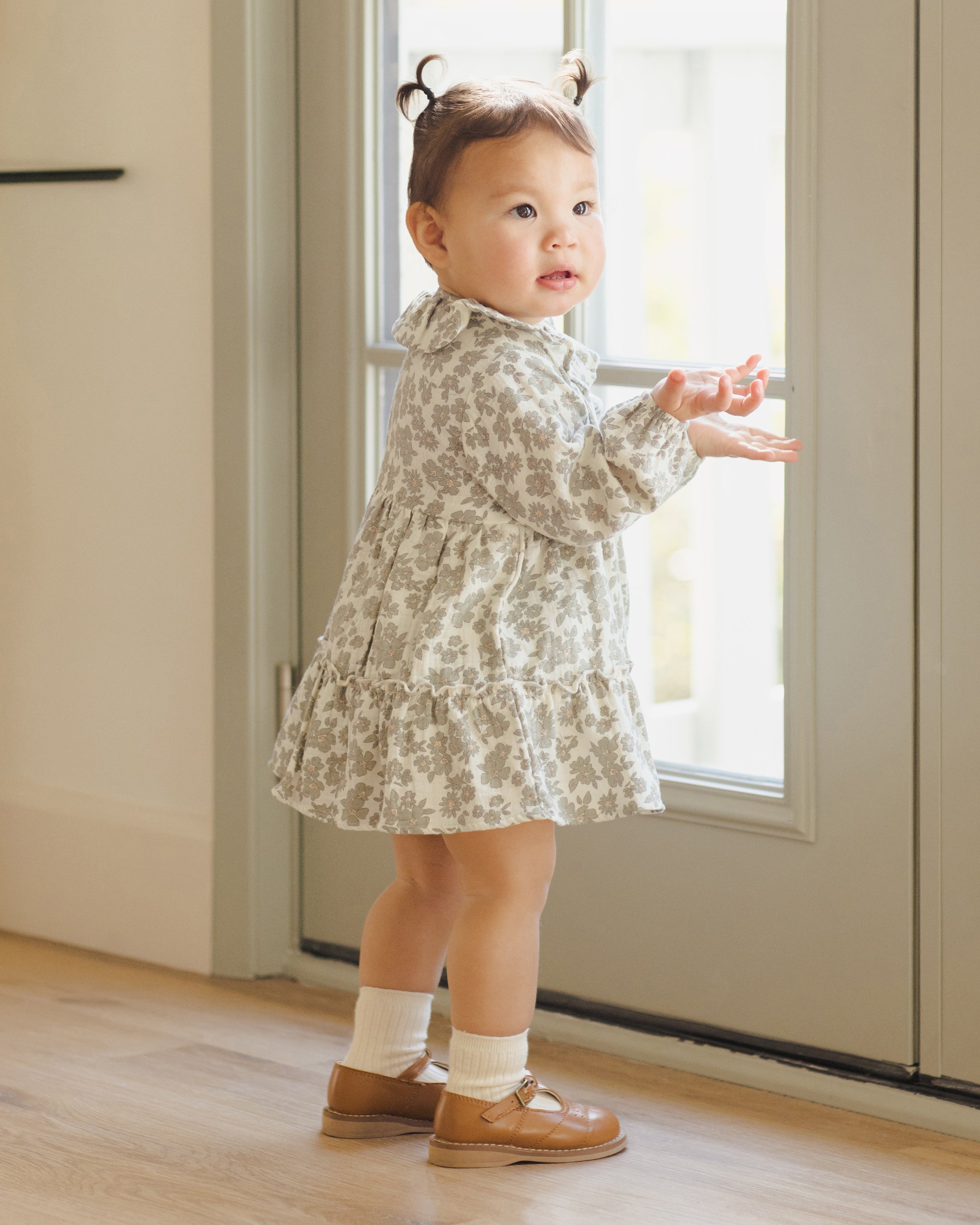 Ruffle Collar Button Dress || Green Floral