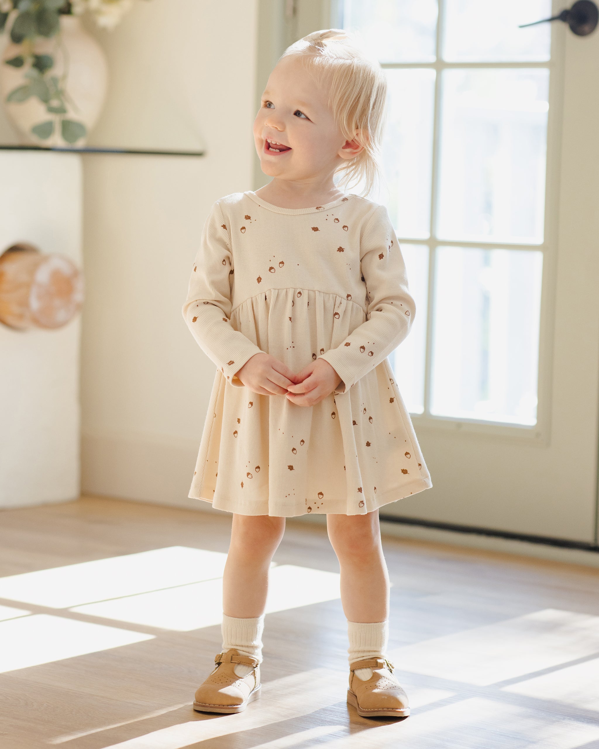 Ribbed Long Sleeve Dress || Acorns