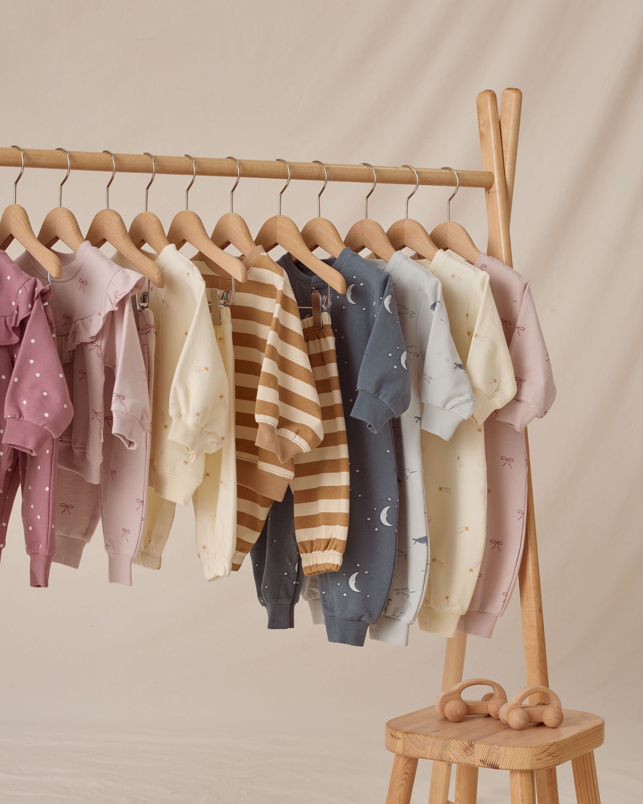 Oversized Crew Sweatshirt || Gold Stripe