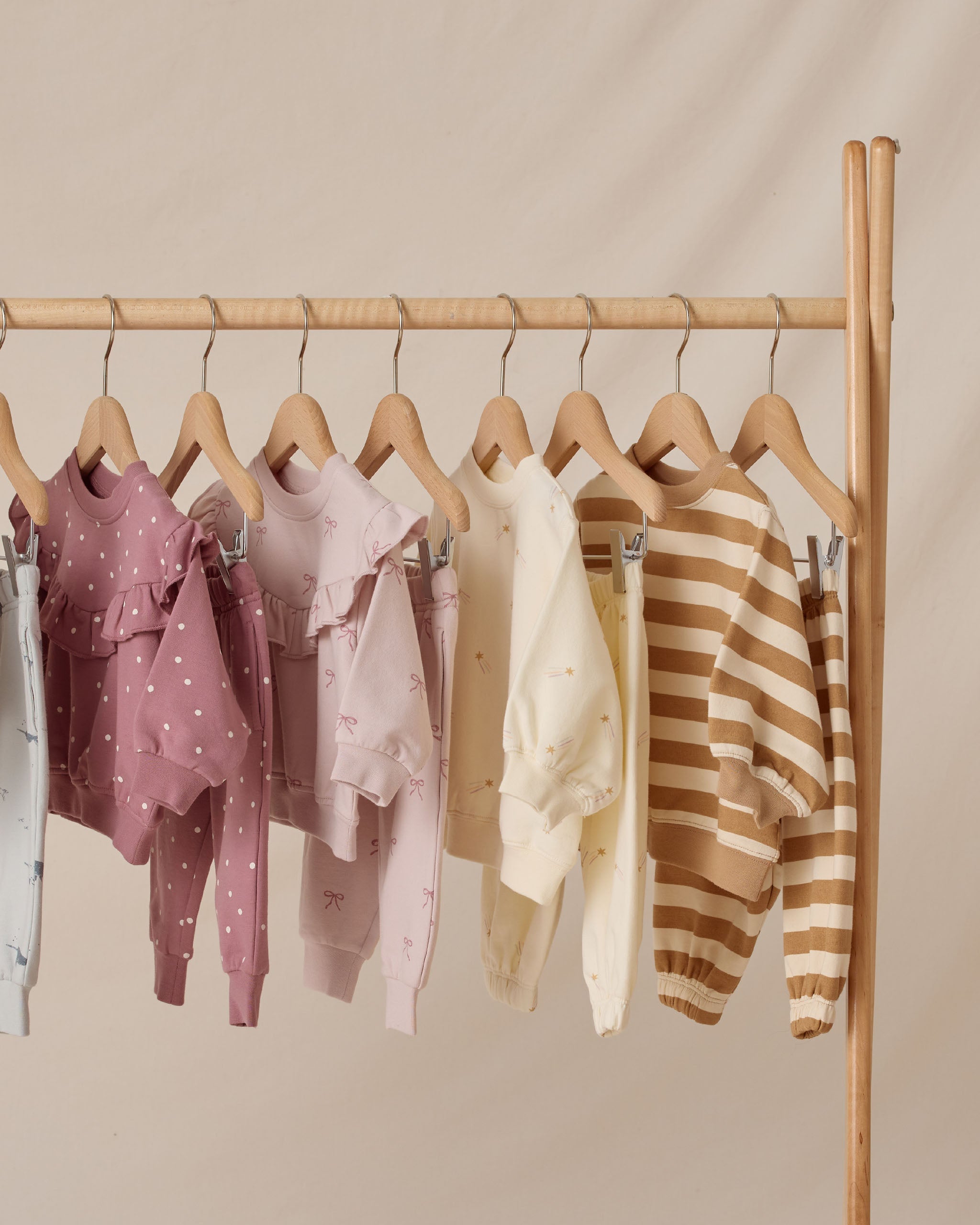 Ruffle Fleece Sweatshirt || Bows