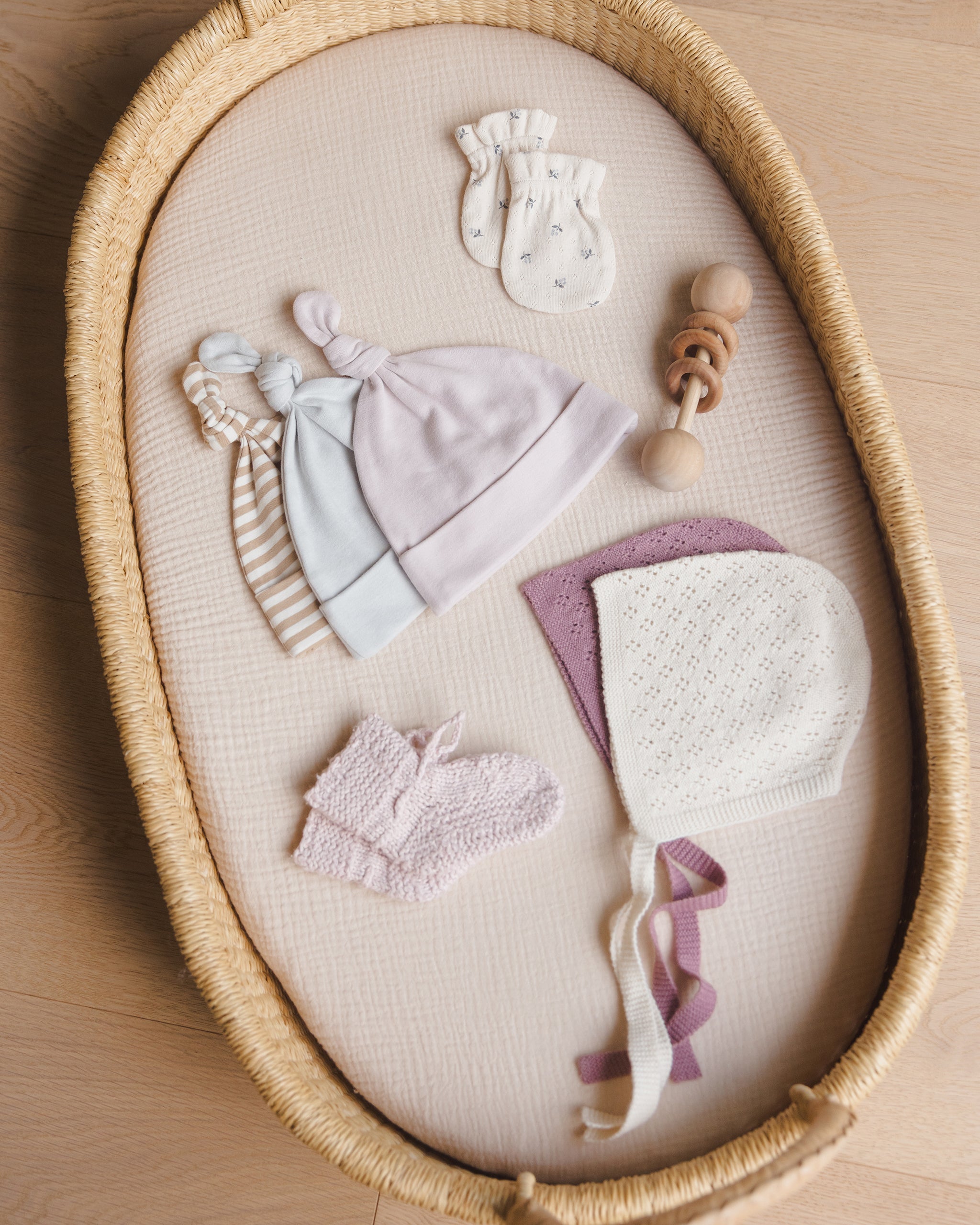 Knotted Baby Hat || Ice Blue