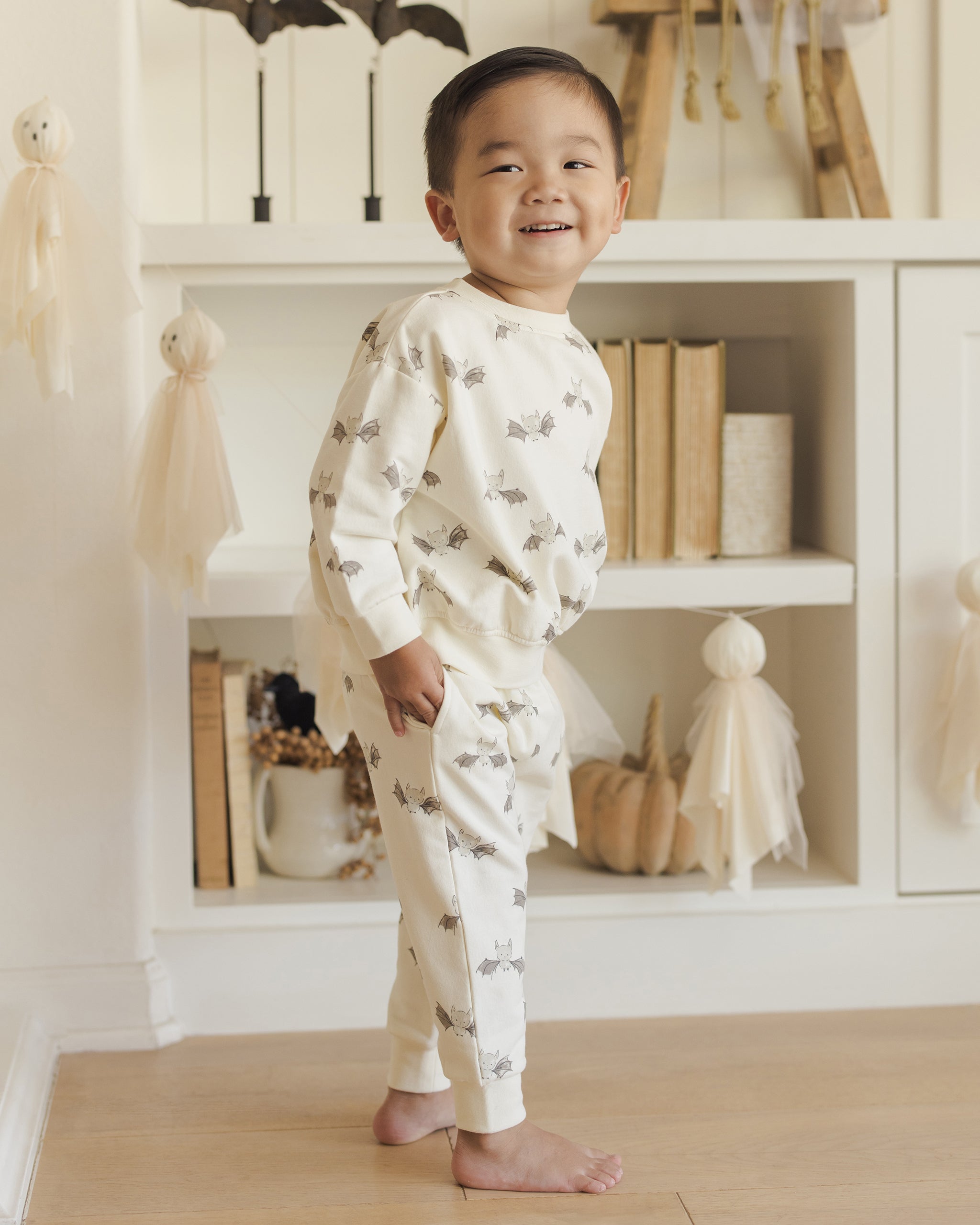 Relaxed Fleece Sweatpant || Bats - Rylee + Cru | Kids Clothes | Trendy Baby Clothes | Modern Infant Outfits |