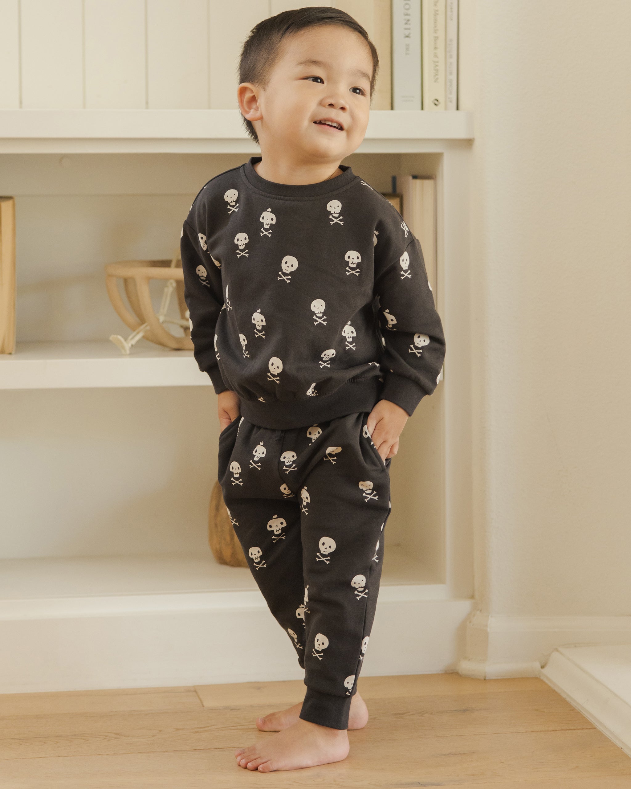 Relaxed Fleece Sweatpant || Crossbones - Rylee + Cru | Kids Clothes | Trendy Baby Clothes | Modern Infant Outfits |
