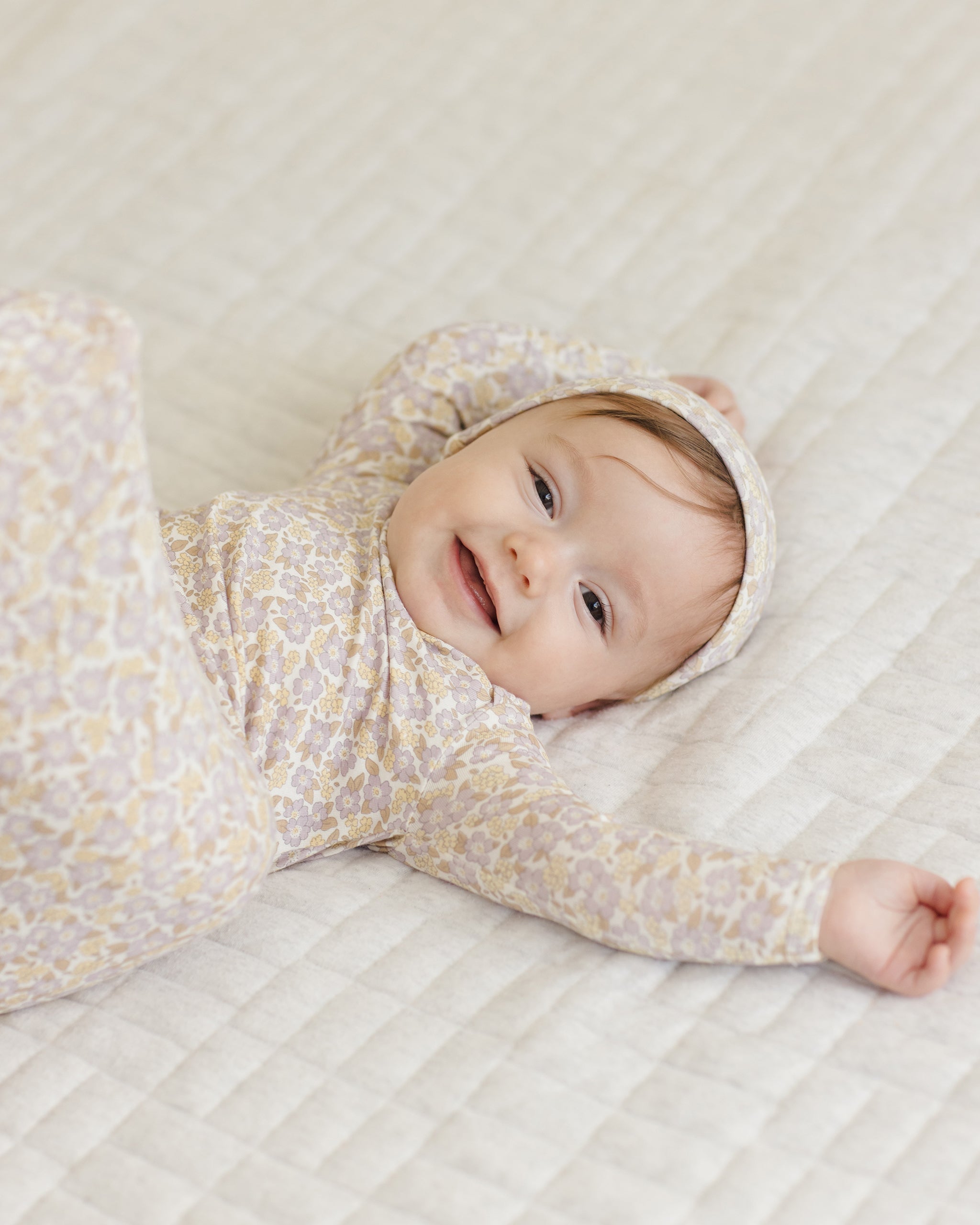 Knotted Baby Gown + Hat Set || Purple Floral