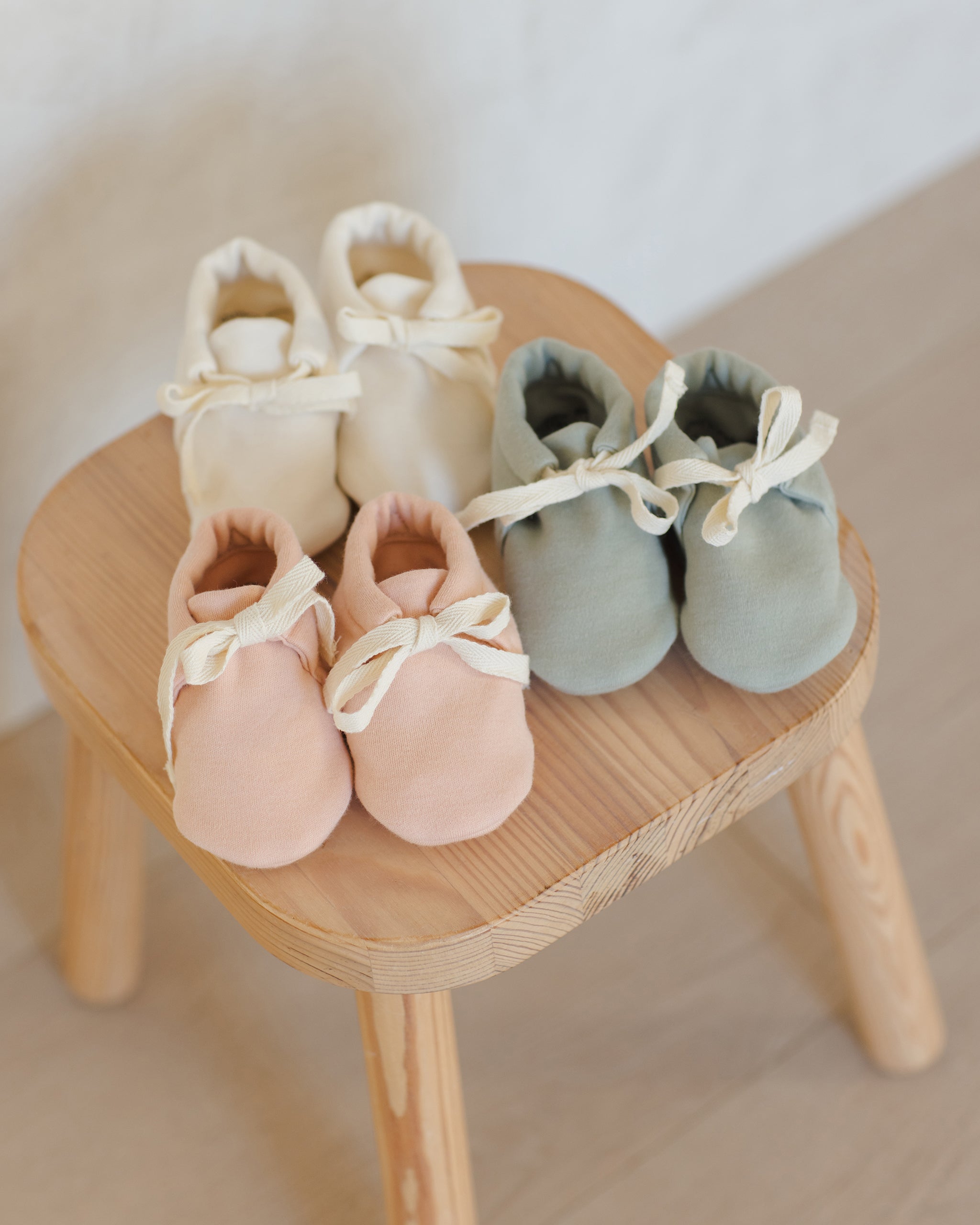 Baby Booties || Melon