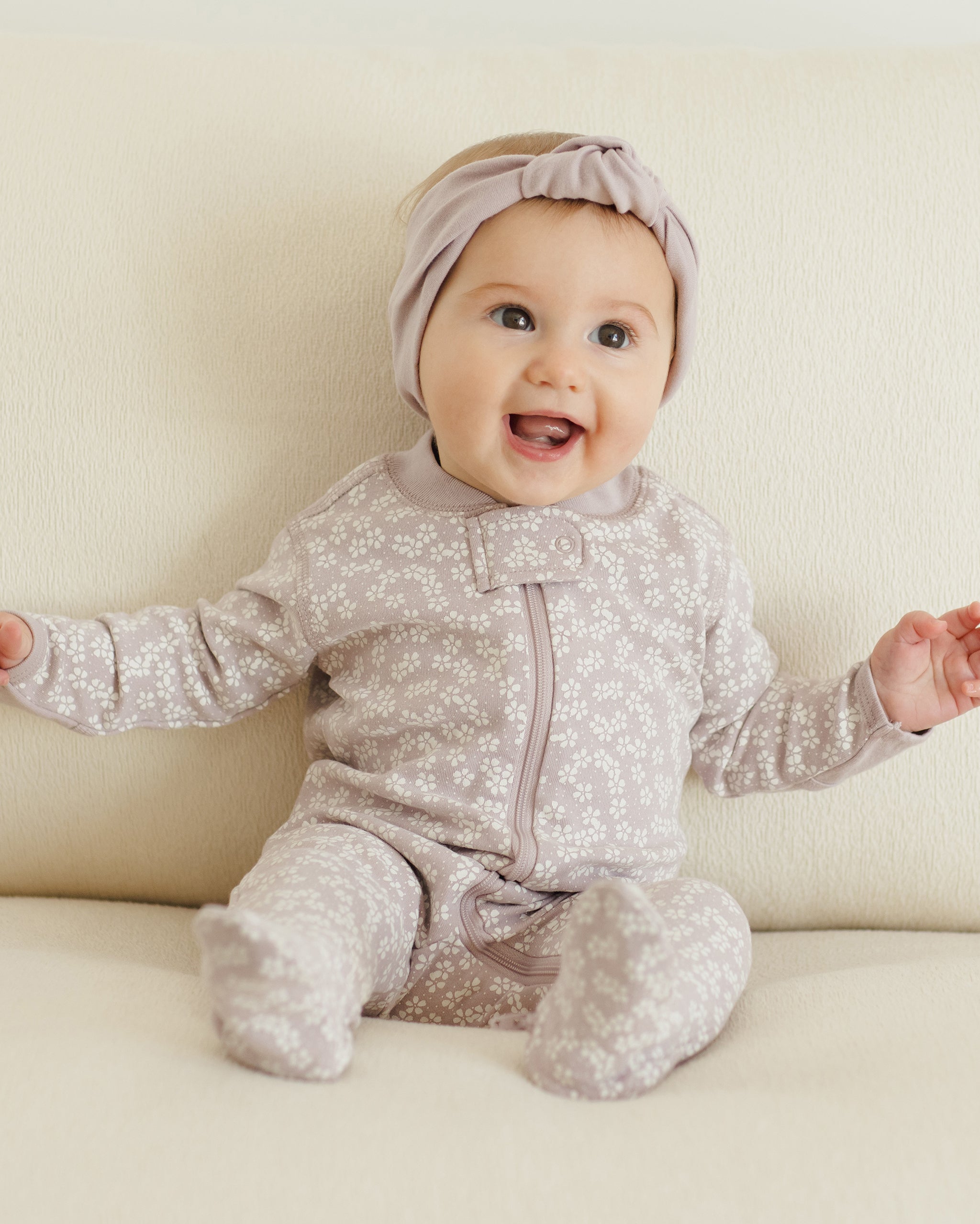 Zip Long Sleeve Sleeper Footie || Lavender Ditsy