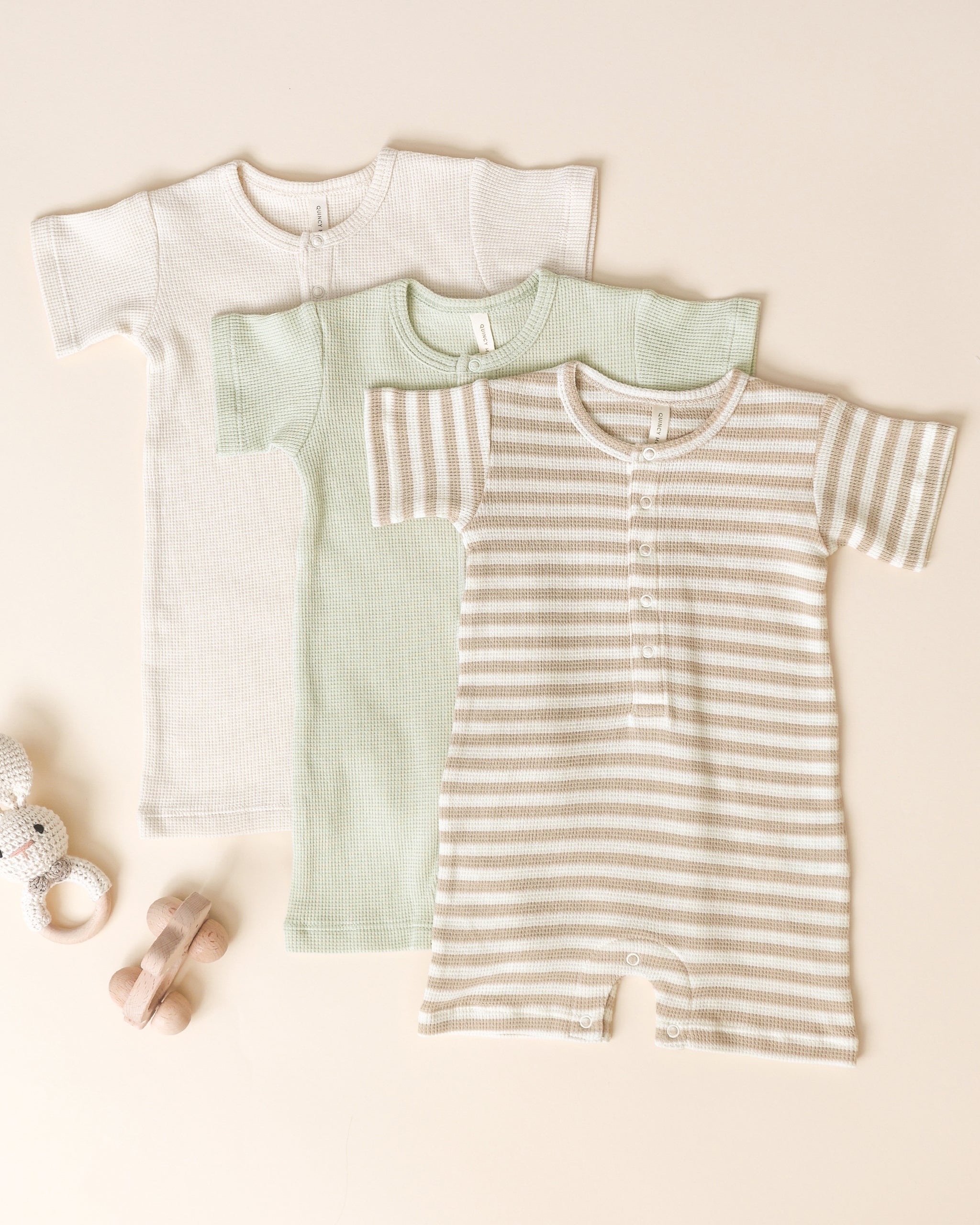 Waffle Snap Romper || Natural