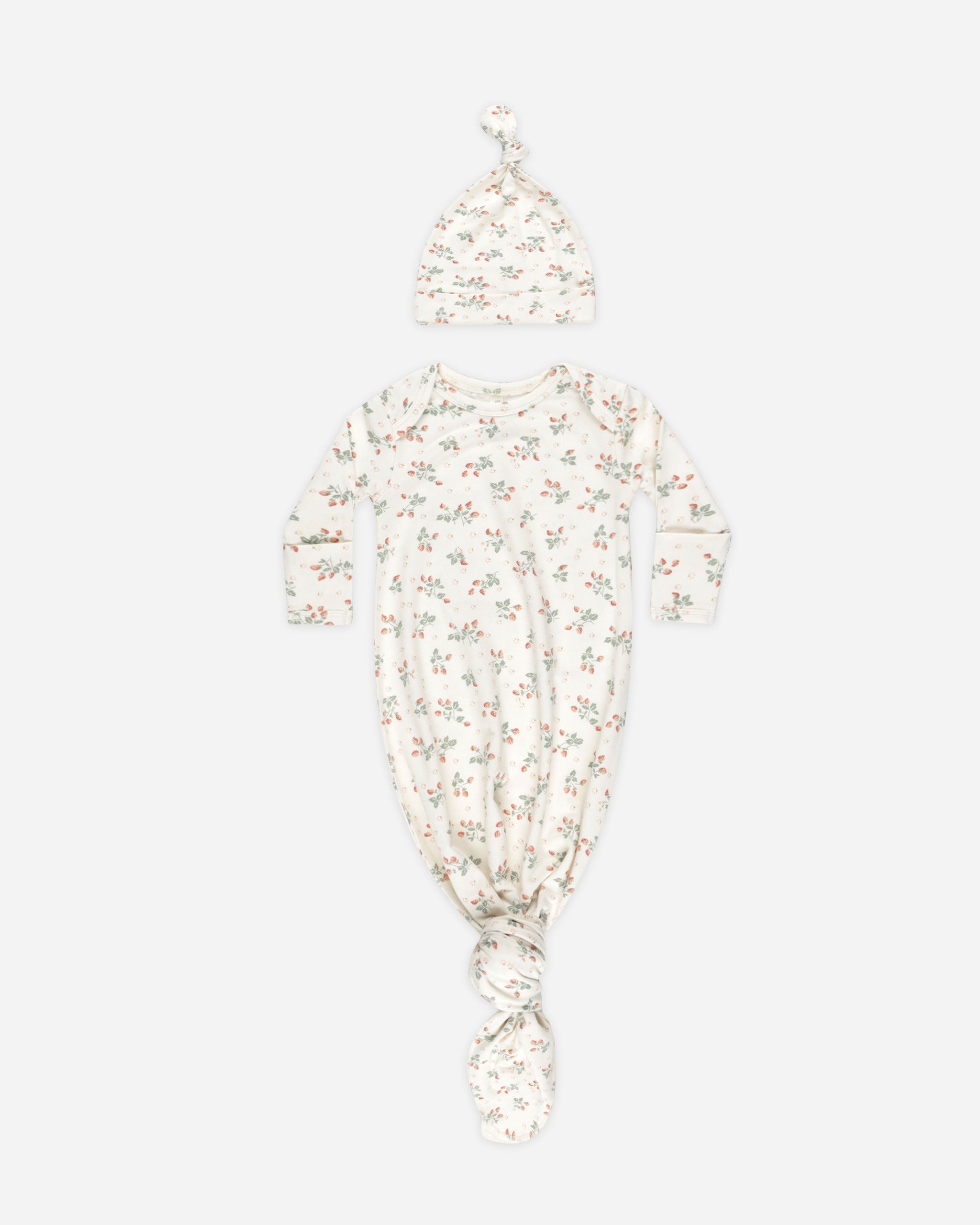 Knotted Baby Gown + Hat Set || Strawberries