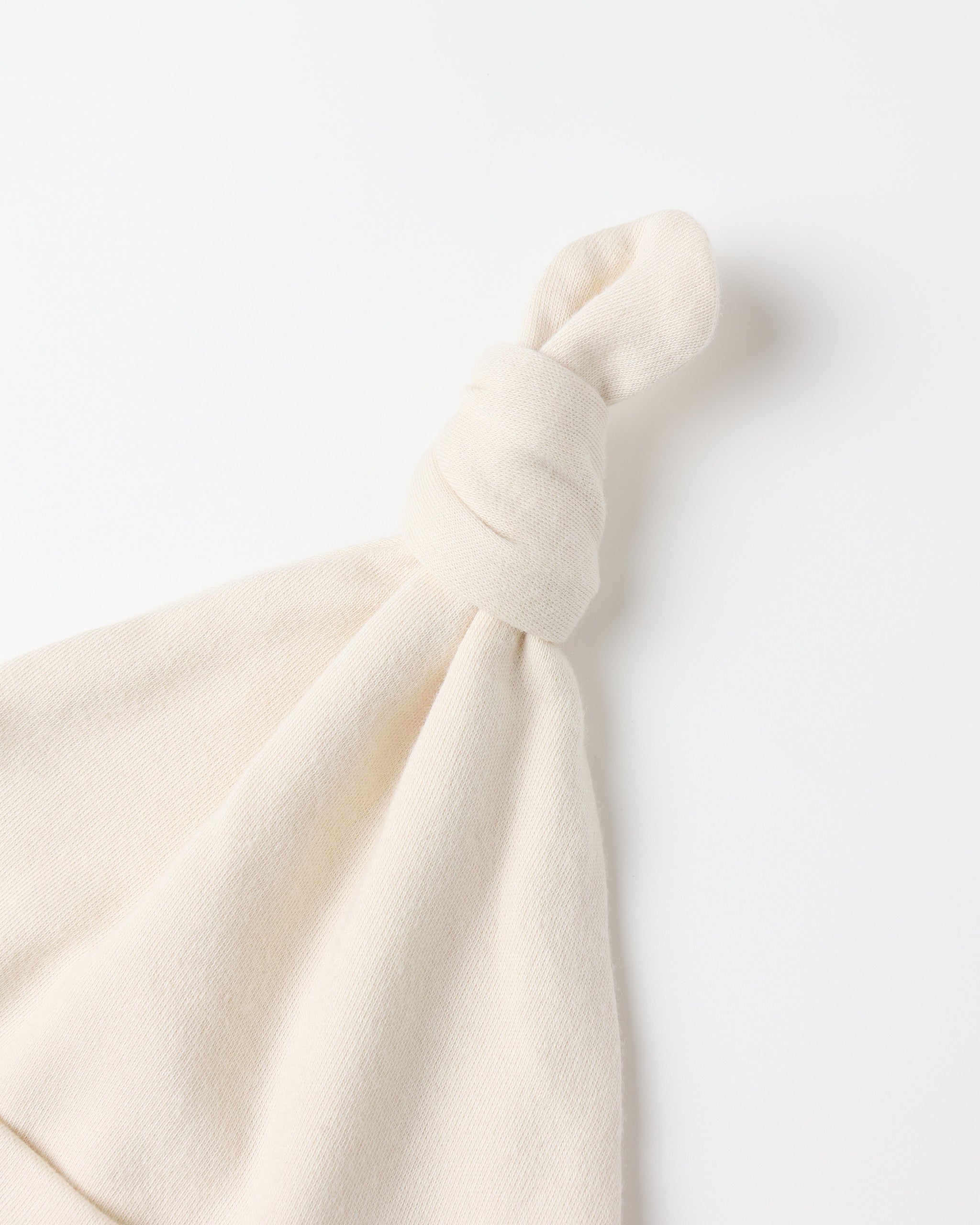 Knotted Baby Hat || Natural