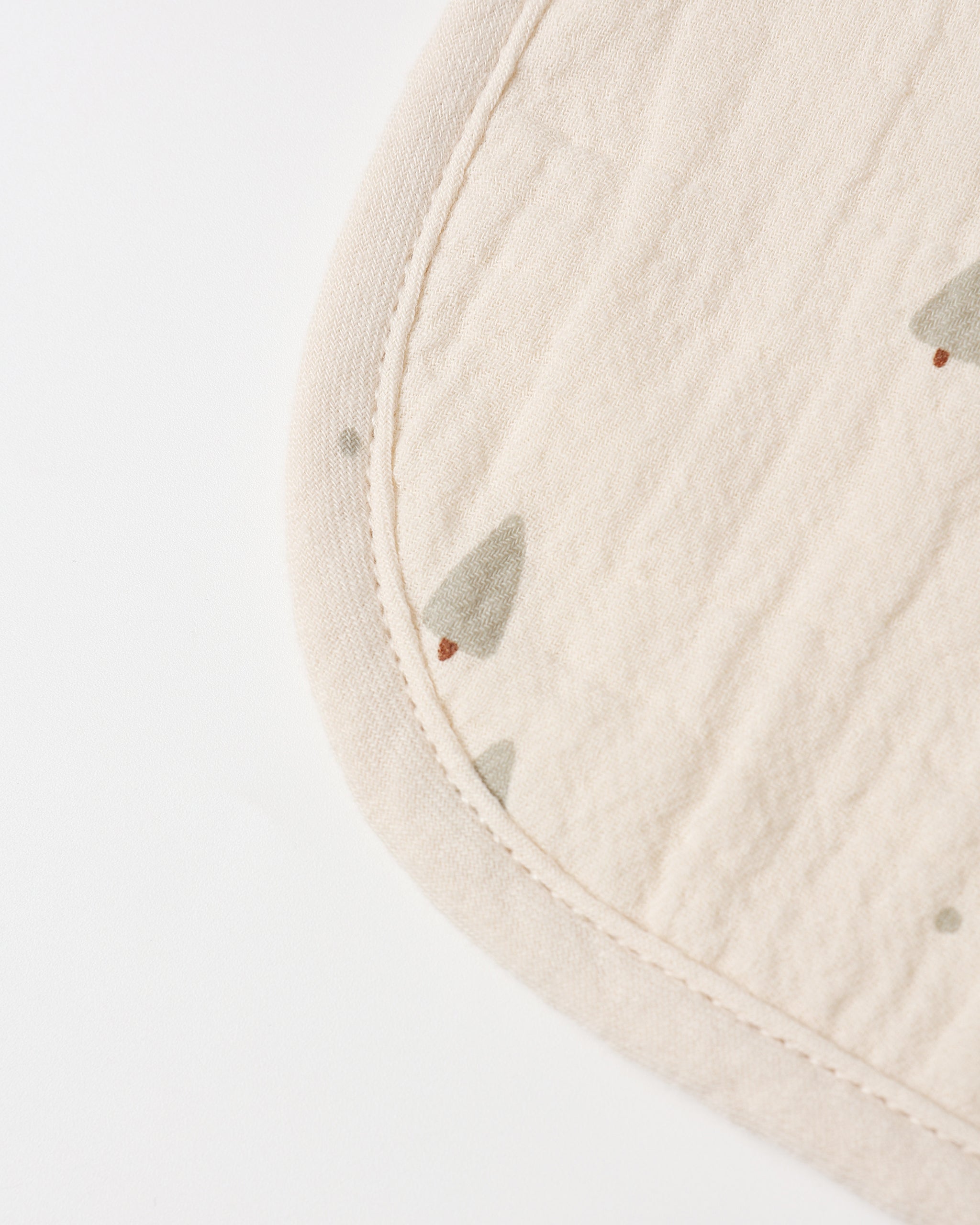 Woven Tie Bib || Trees