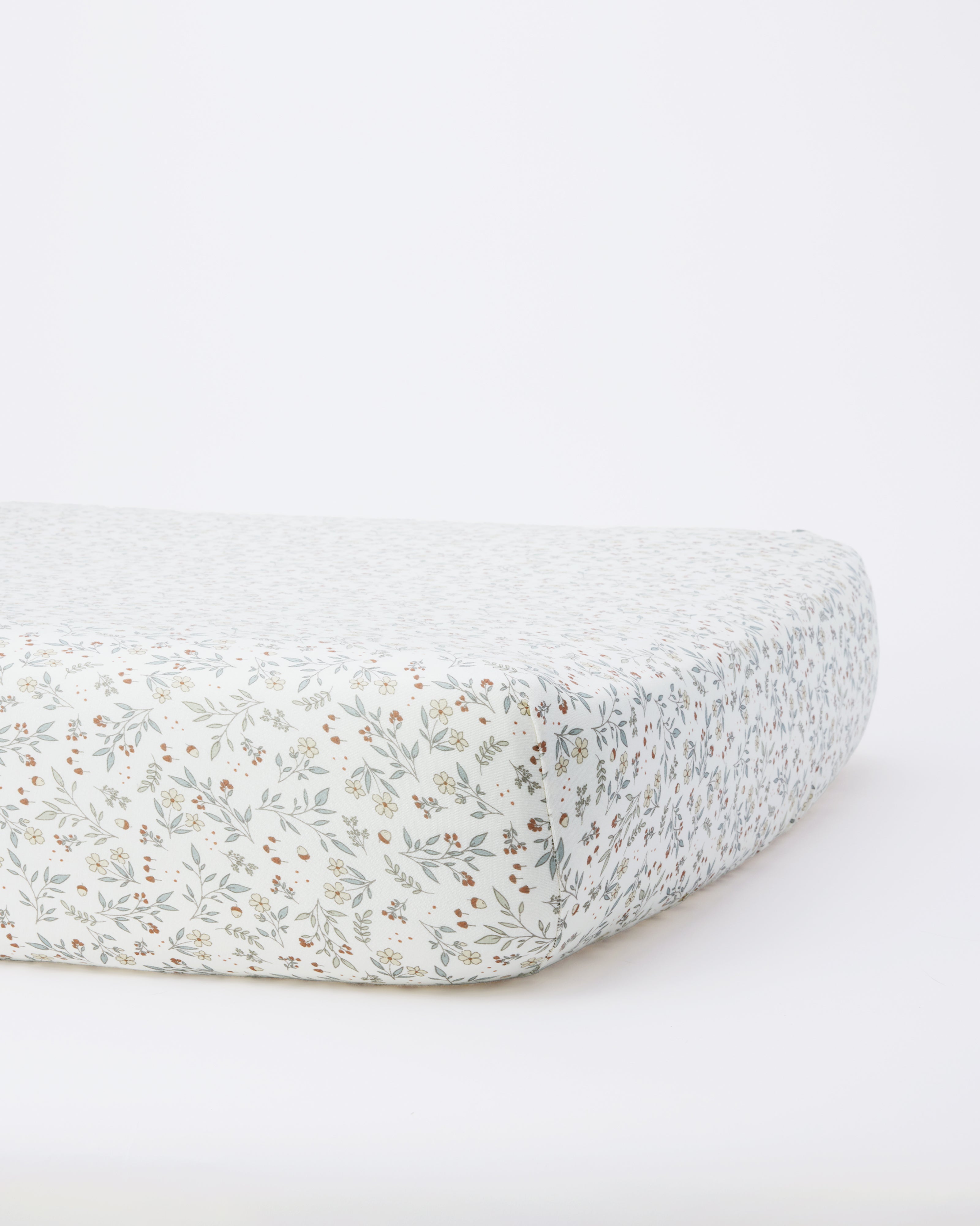 Bamboo Crib Sheet || Woodland