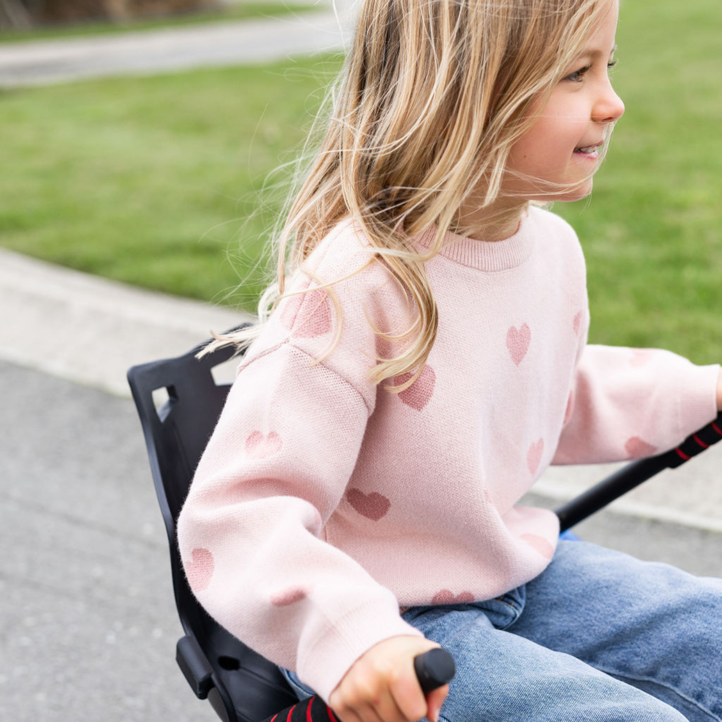 Heart Knit Sweater || Bubblegum