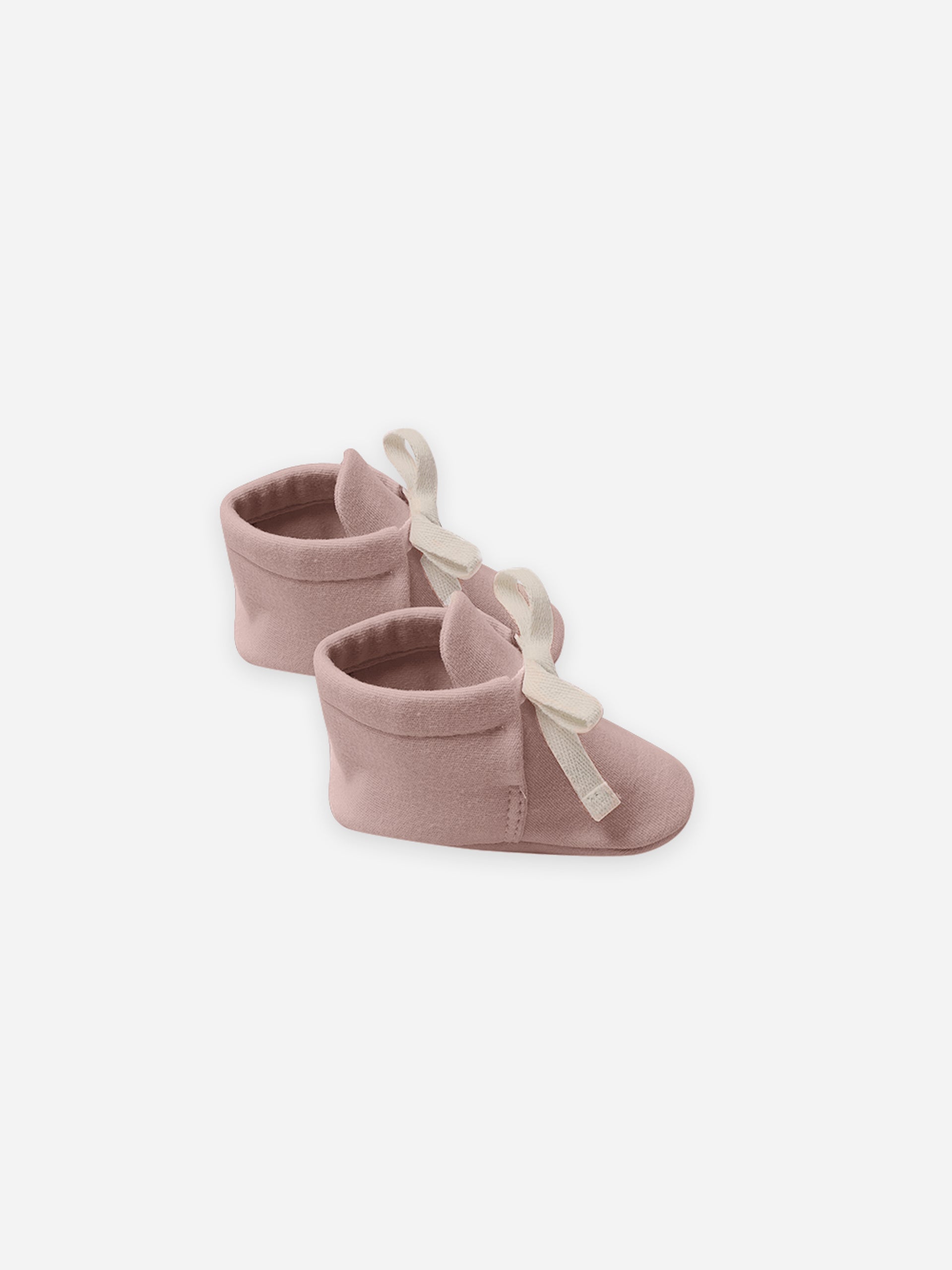 baby booties | lilac - Quincy Mae | Baby Basics | Baby Clothing | Organic Baby Clothes | Modern Baby Boy Clothes |