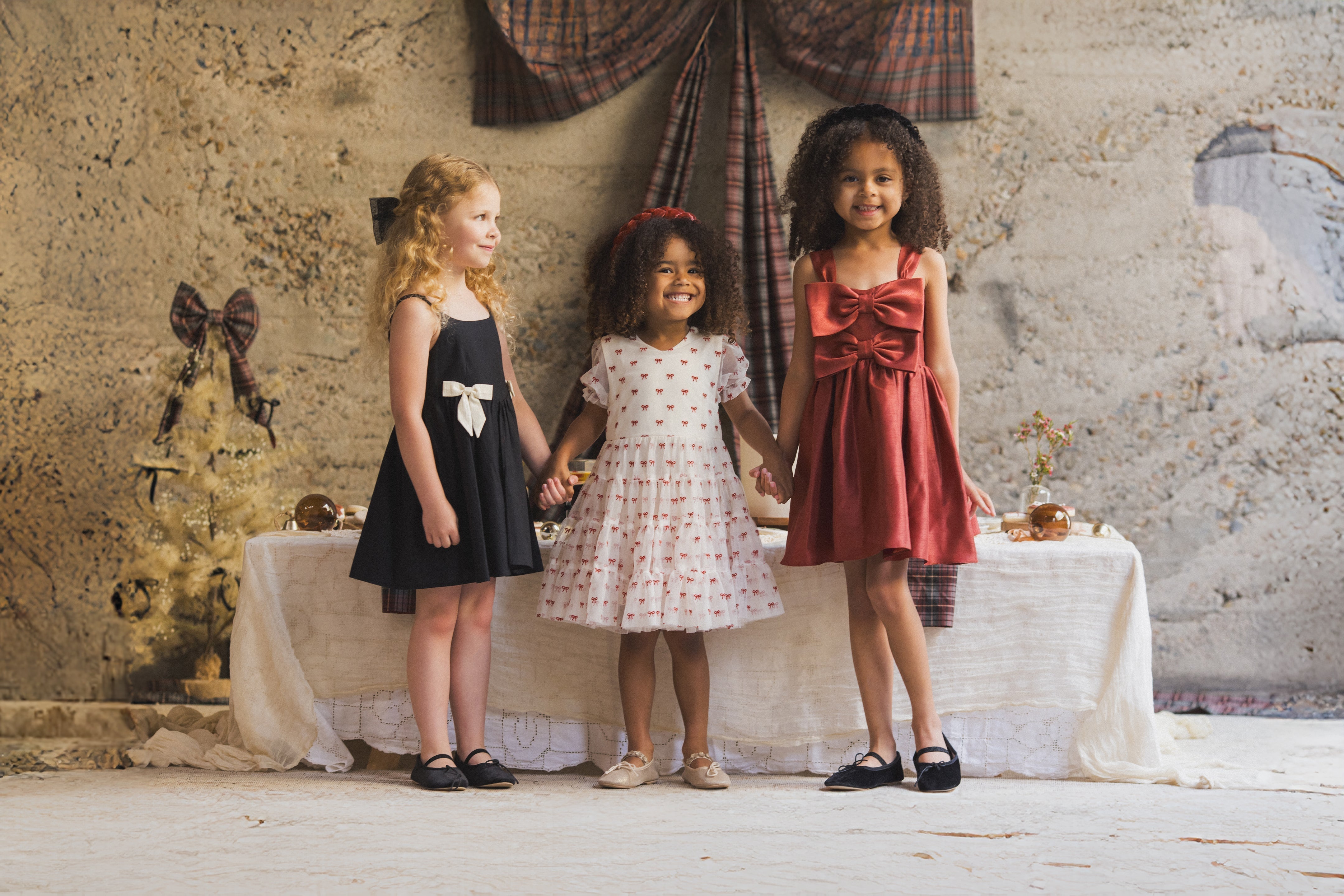 Noralee Celebrates Girlsmas!