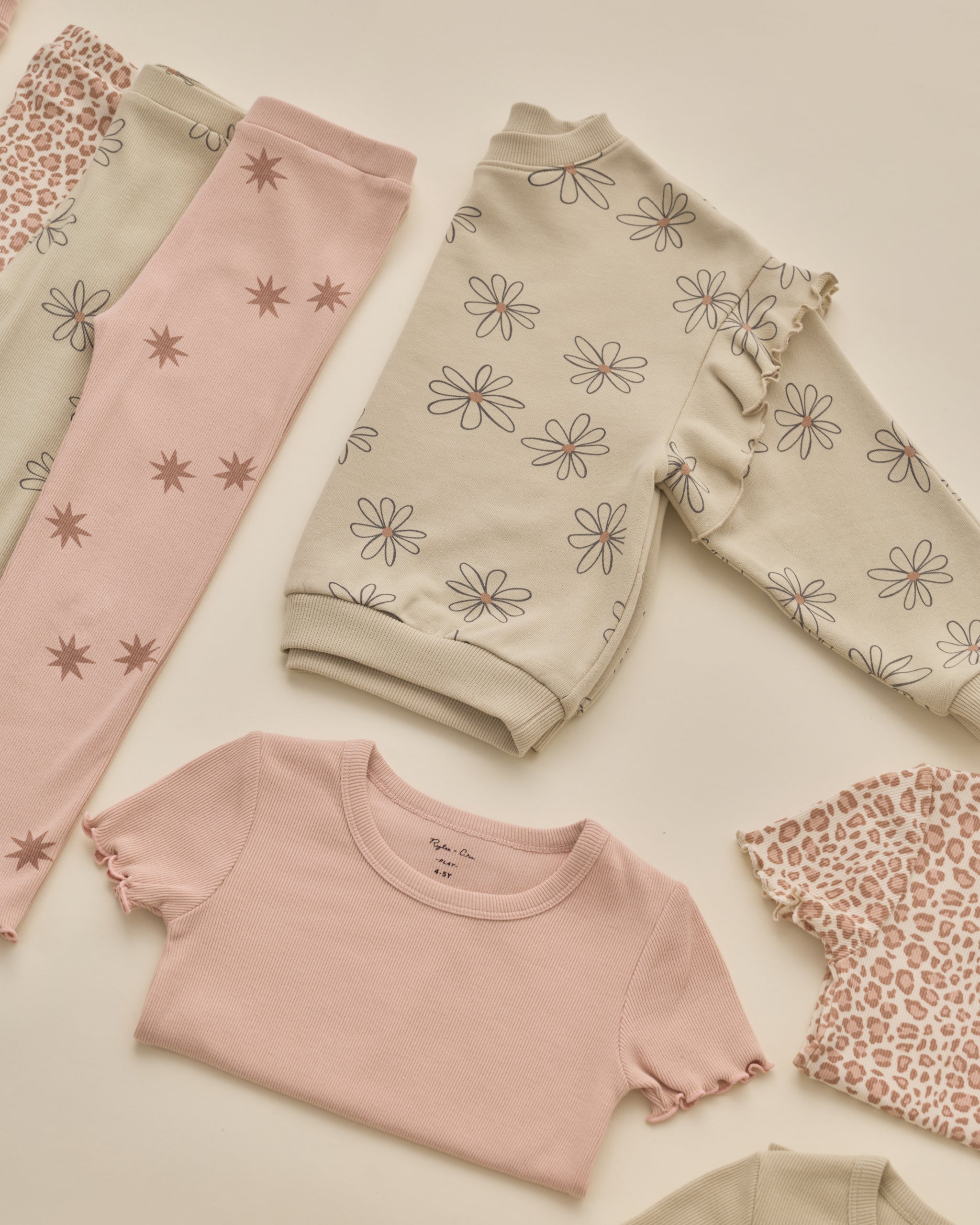 Ruffle Sweatshirt Big Daisy - Rylee + Cru | Kids Clothes | Trendy Baby Clothes | Modern Infant Outfits |