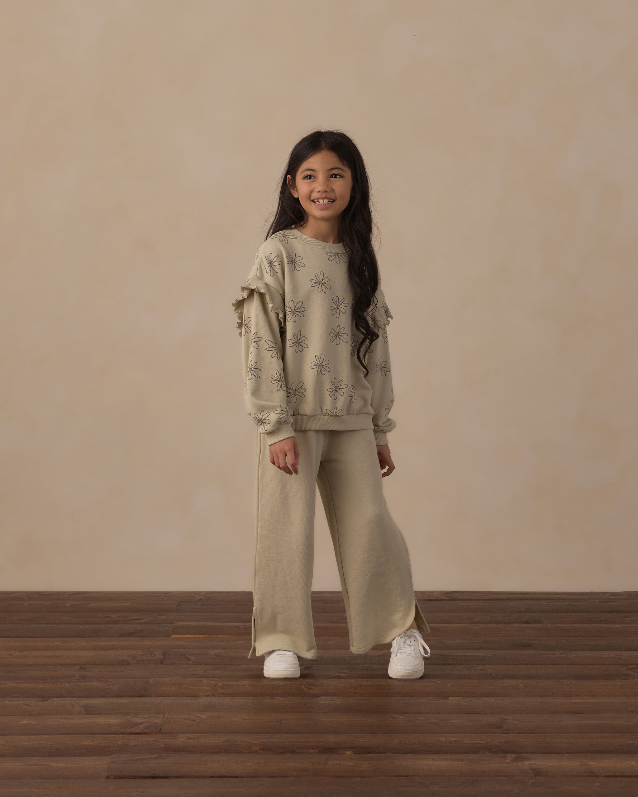 Ruffle Sweatshirt Big Daisy - Rylee + Cru | Kids Clothes | Trendy Baby Clothes | Modern Infant Outfits |