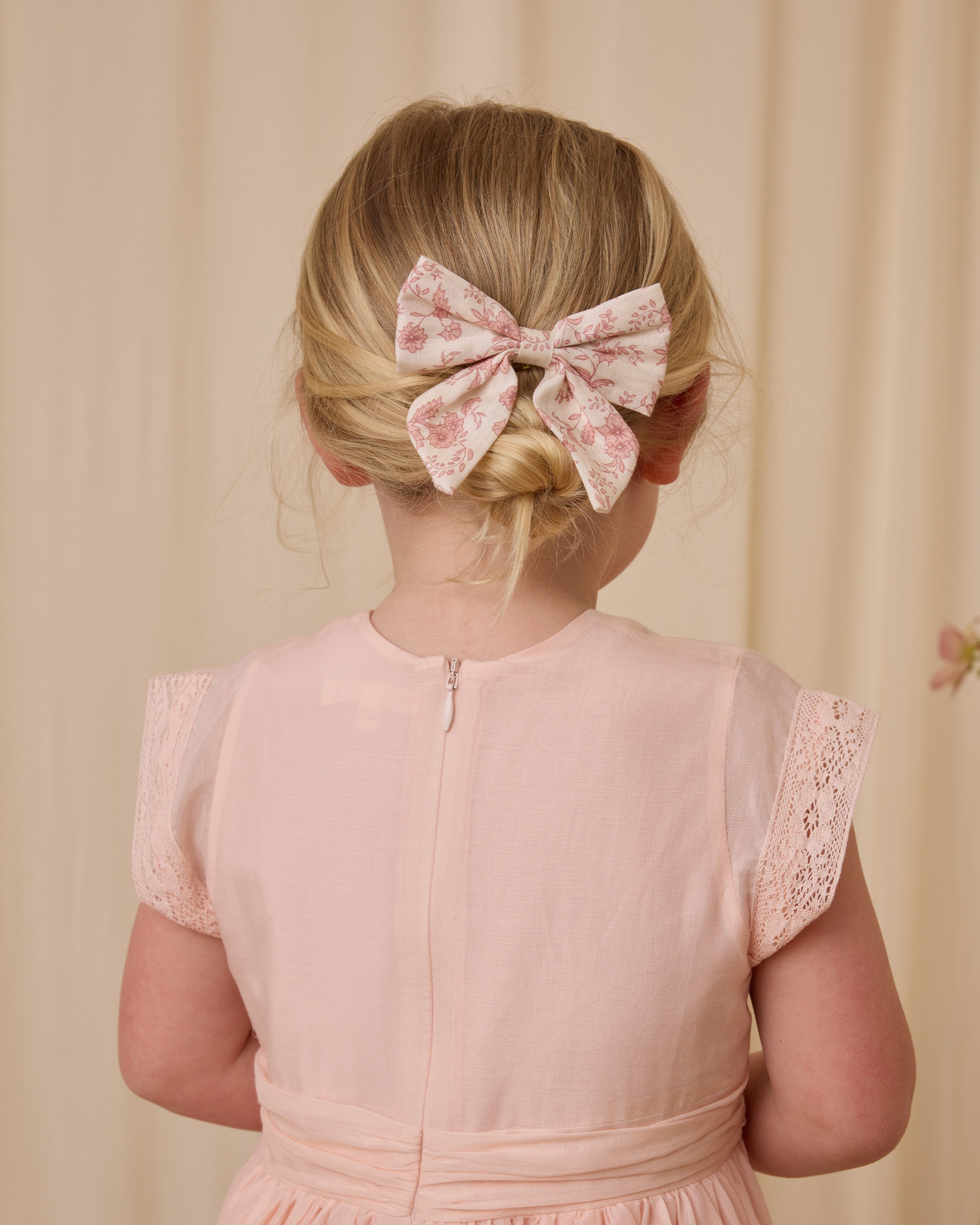 Norah Bow || Pink Toile