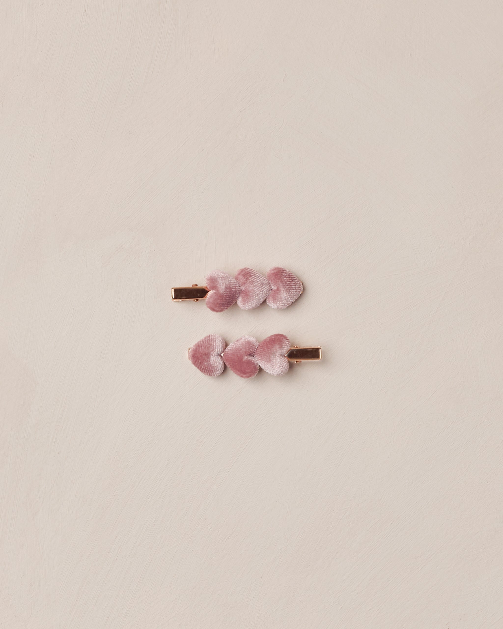 Velvet Heart Clips | Raspberry