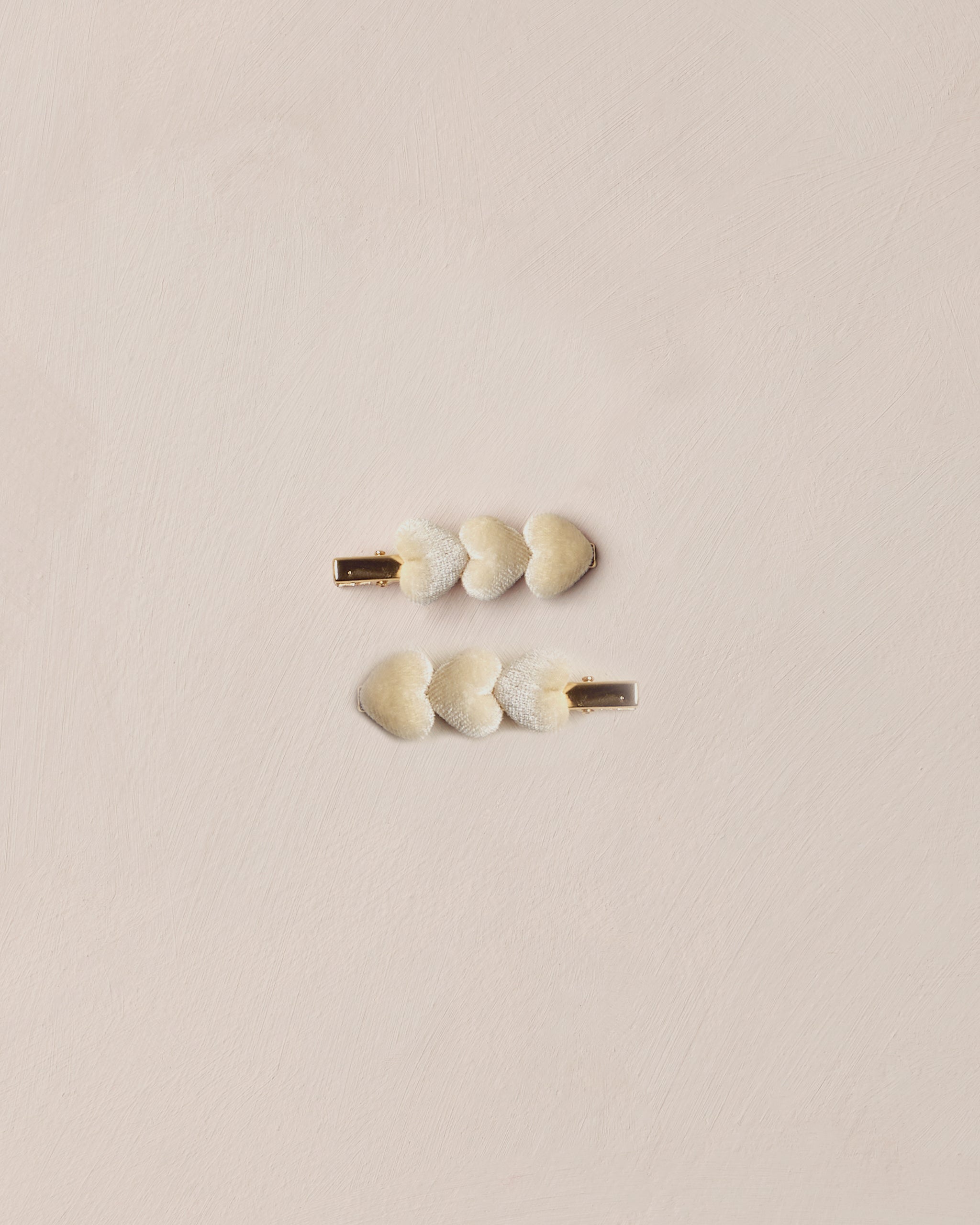 Velvet Heart Clips | Ecru