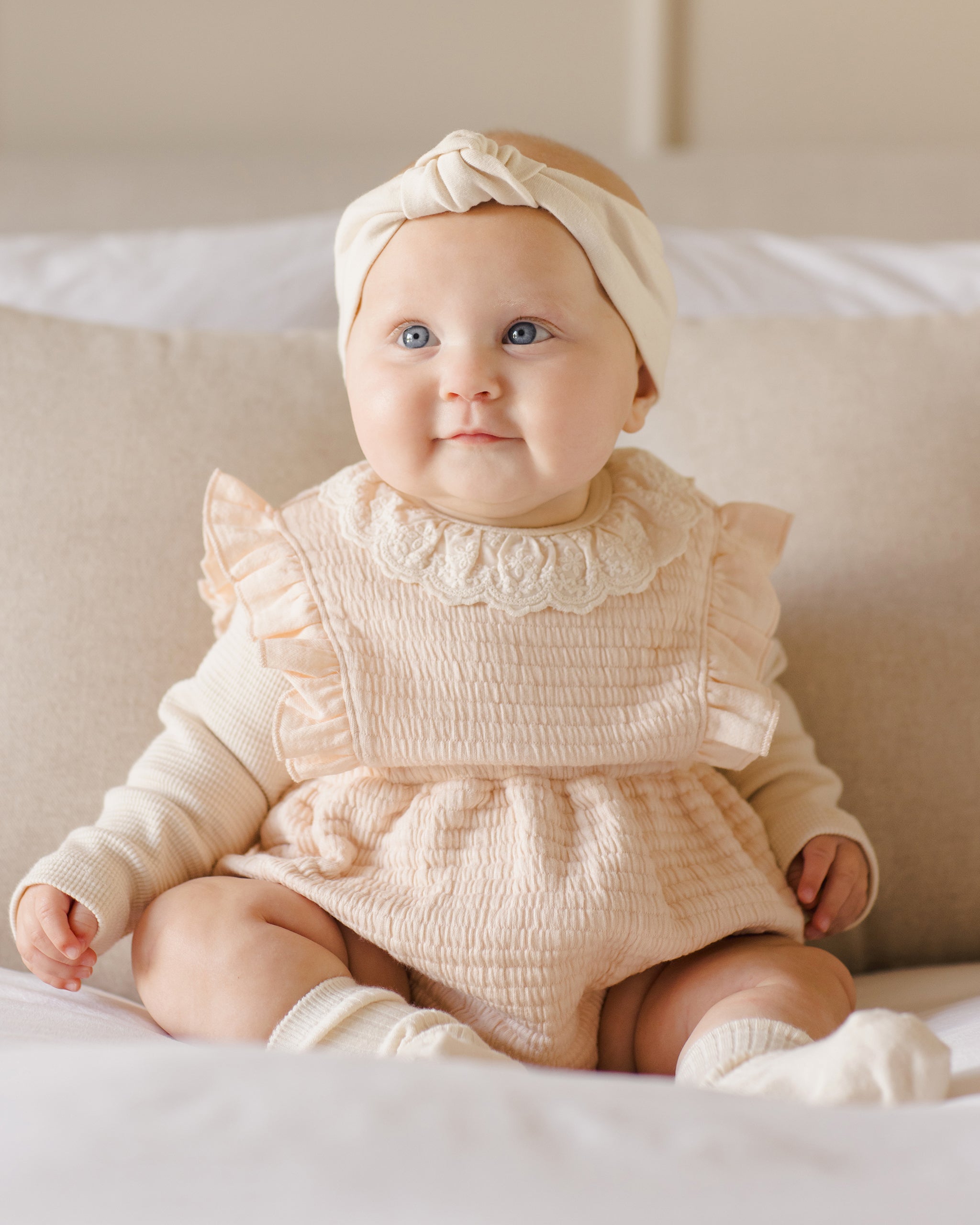 Ruffle Collar Bodysuit || Natural