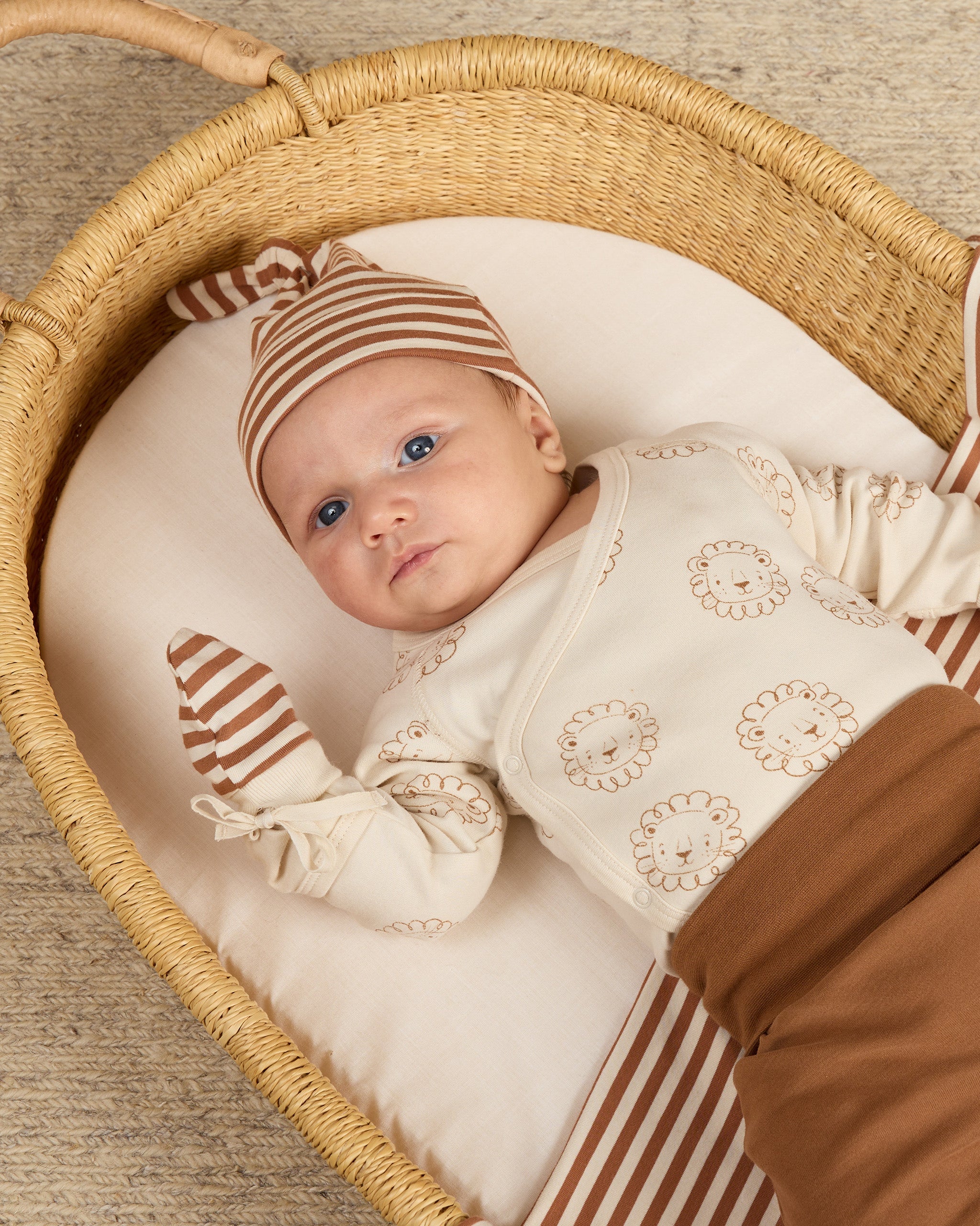 Swaddle || Cinnamon Stripe