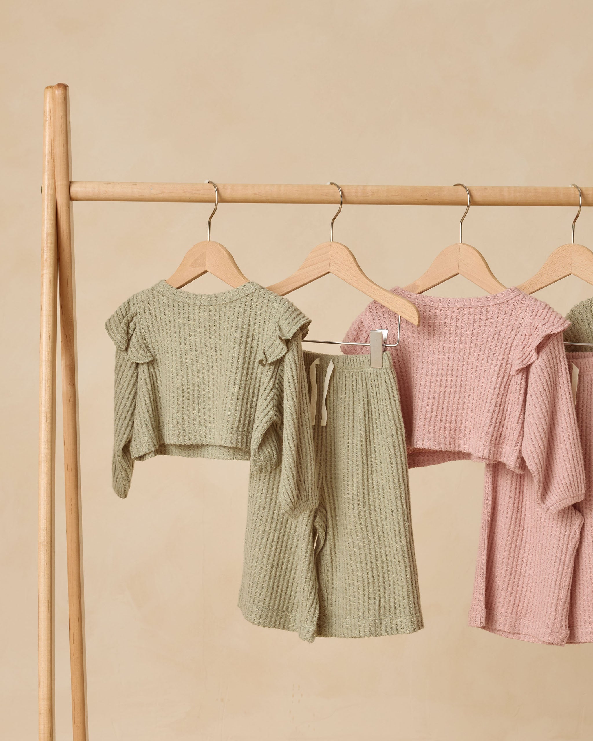 Ruffle Cozy Set || Fern