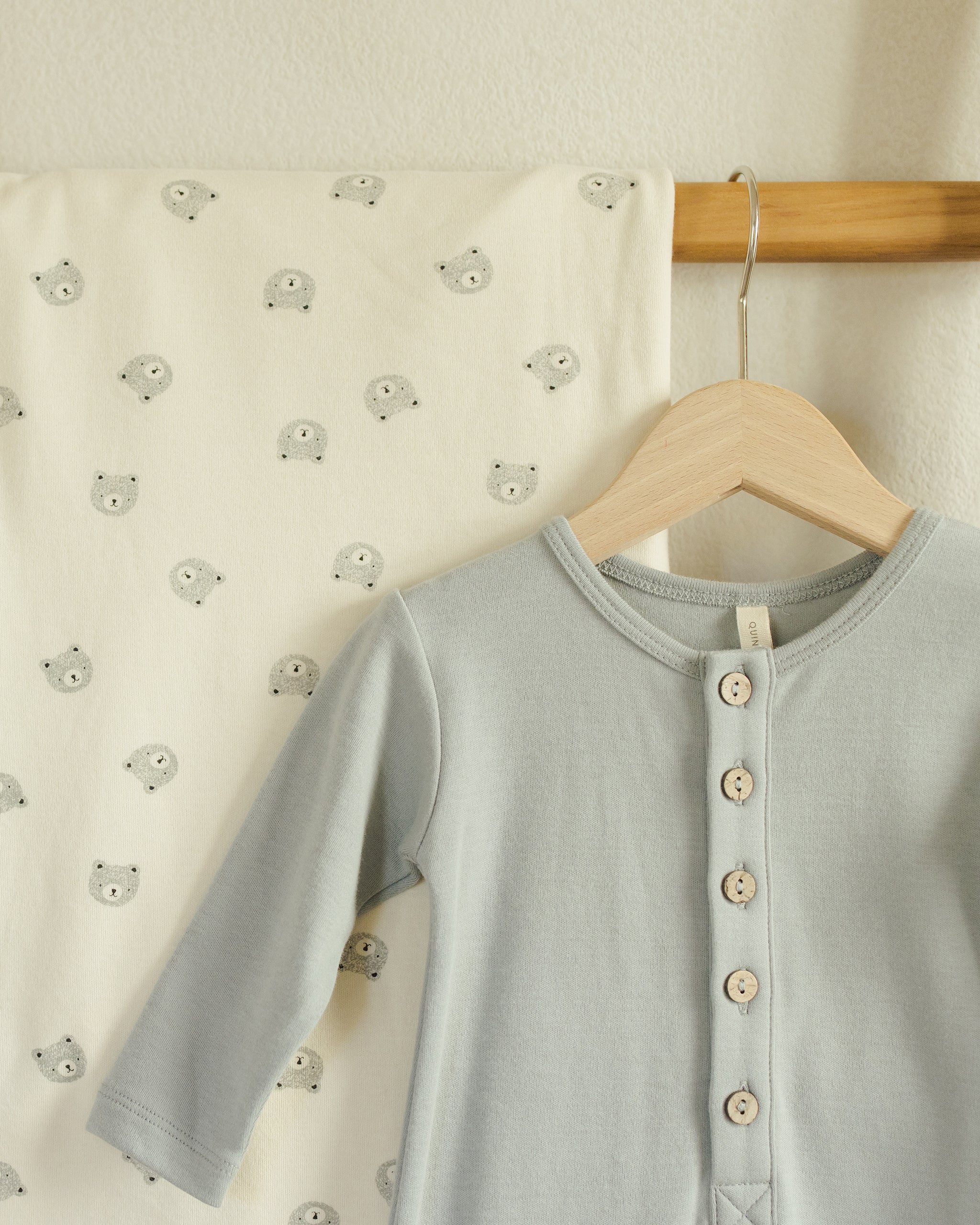 Swaddle || Bears