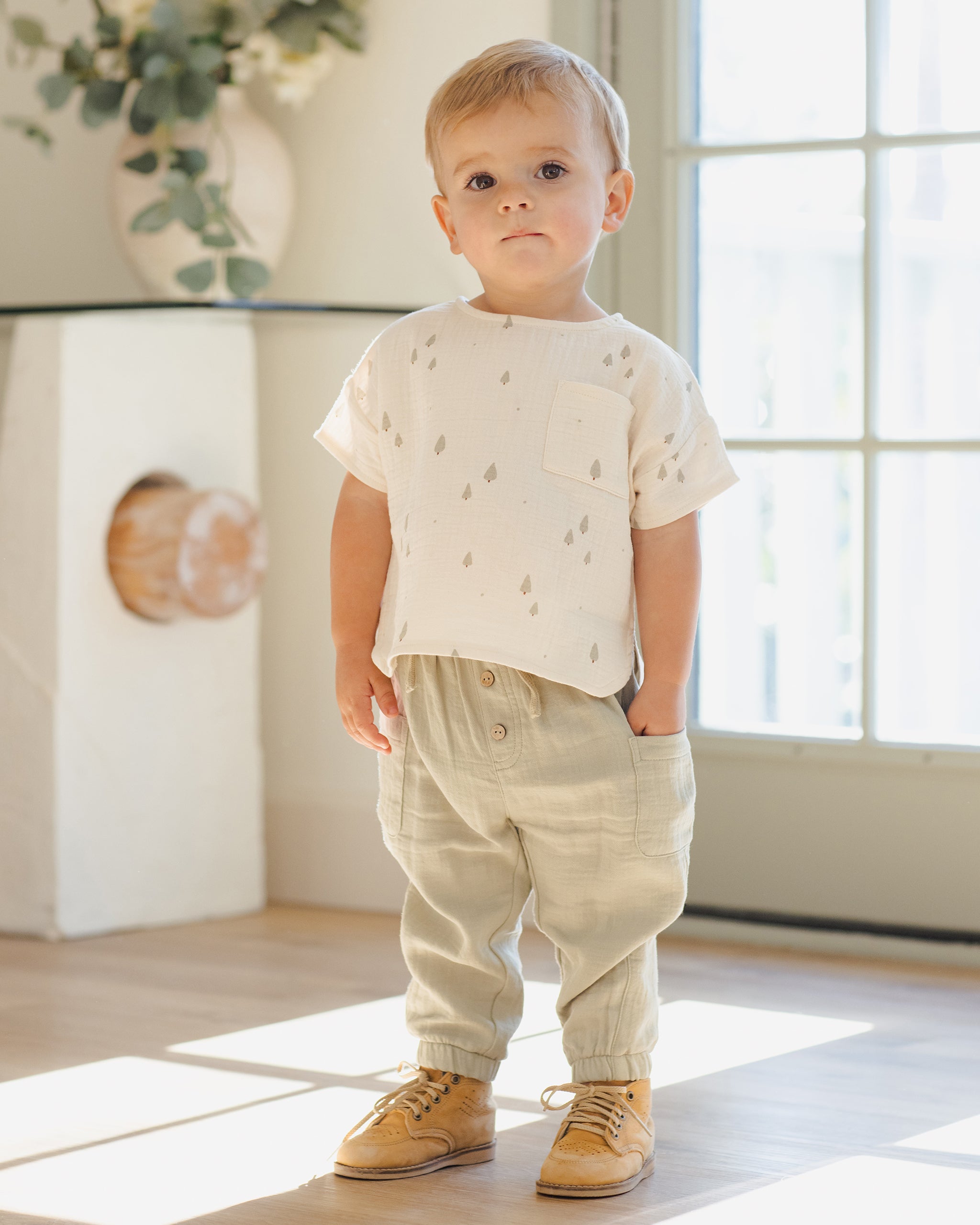 Luca Pant || Fern