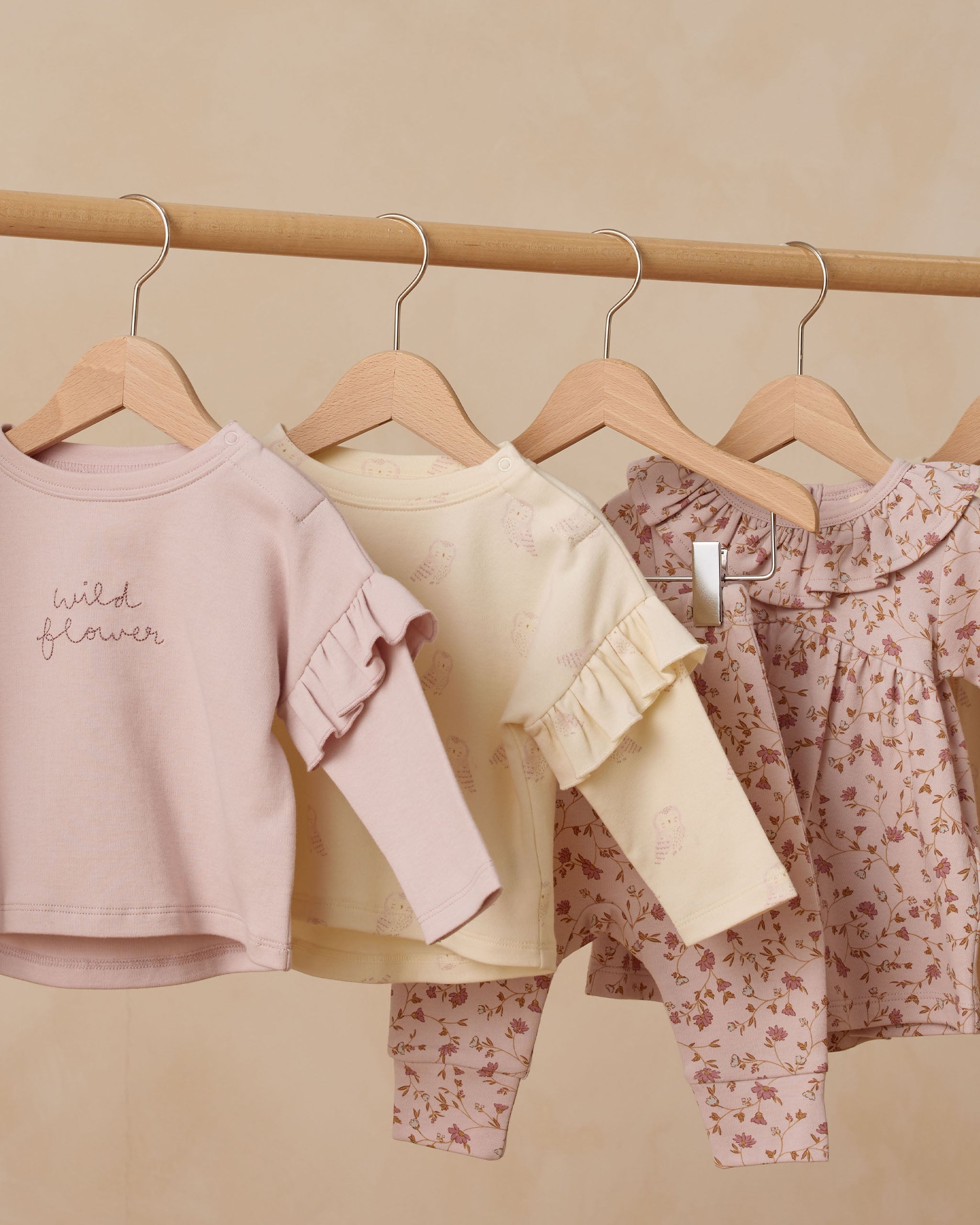 Ruffle Long Sleeve Tee || Wild Flower