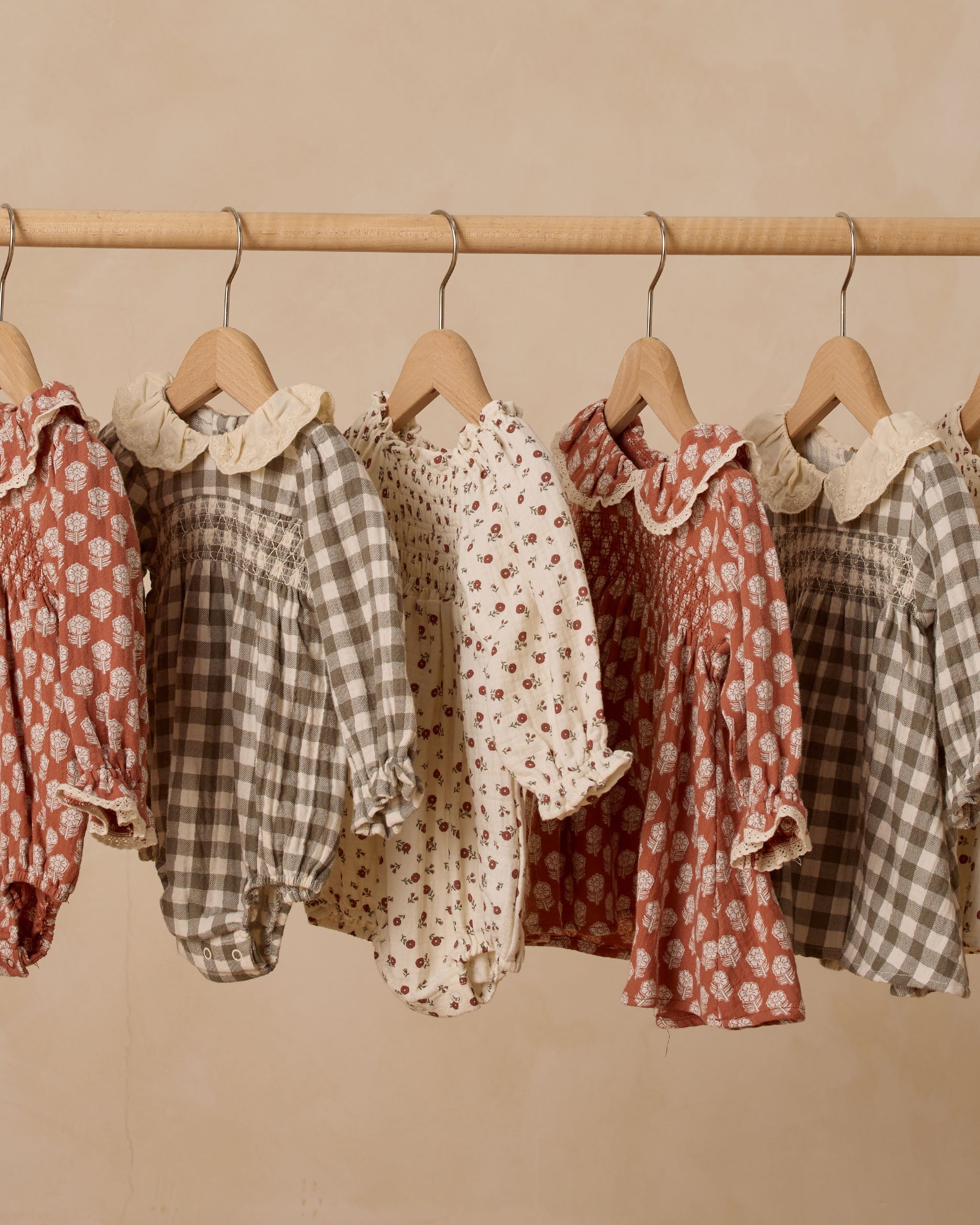 Callie Dress || Holiday Fleur