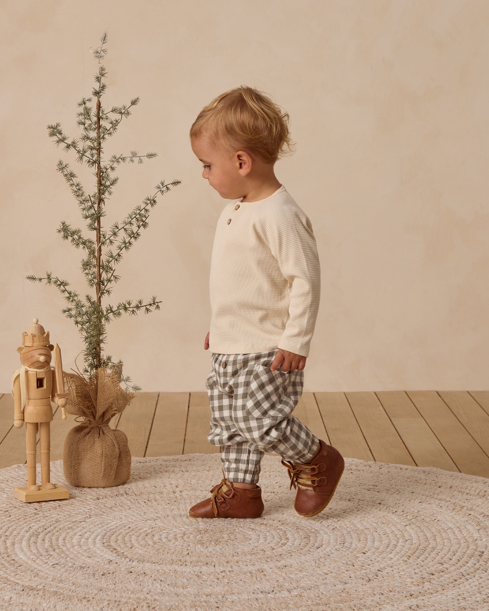 Luca Pant || Forest Check