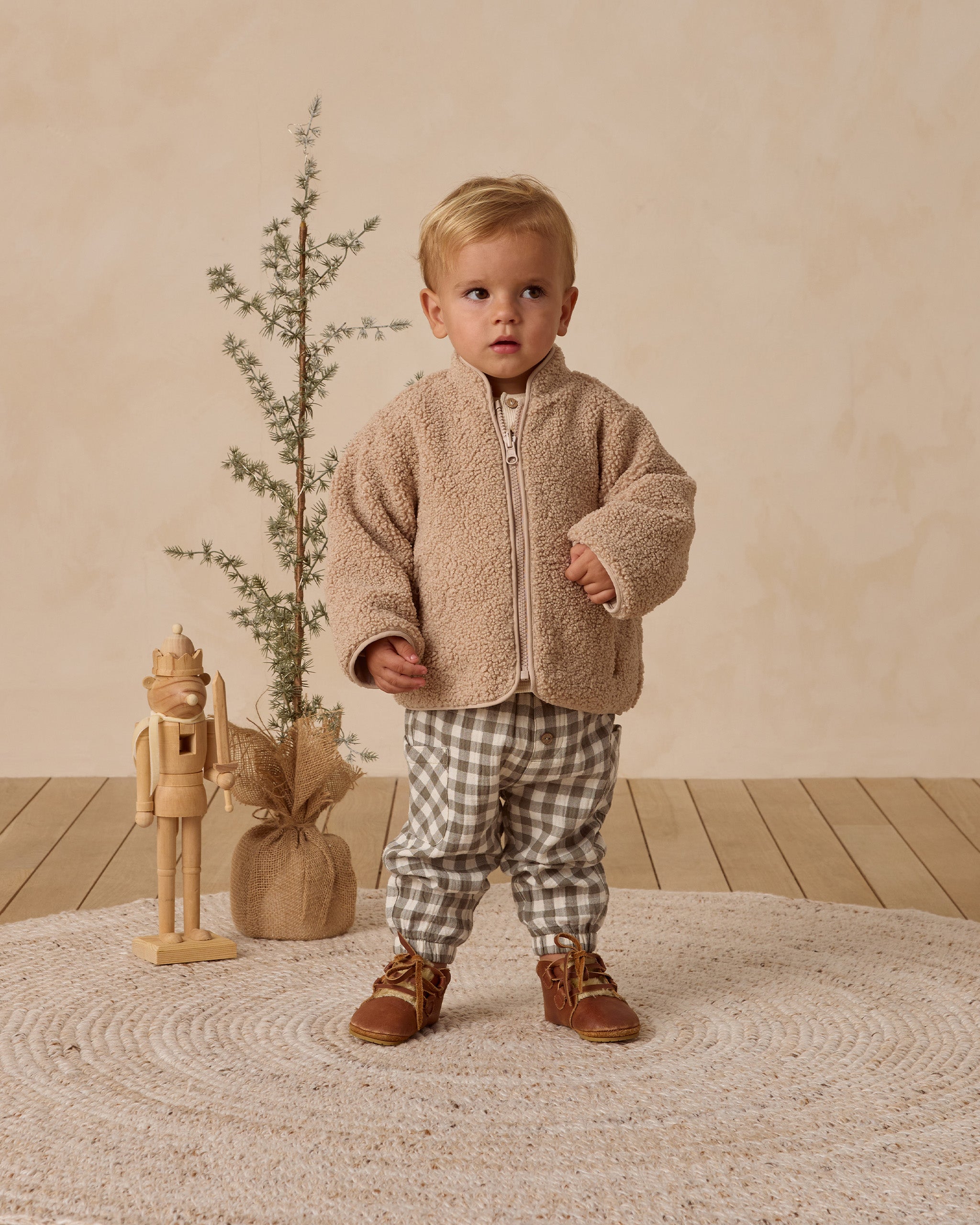 Luca Pant || Forest Check
