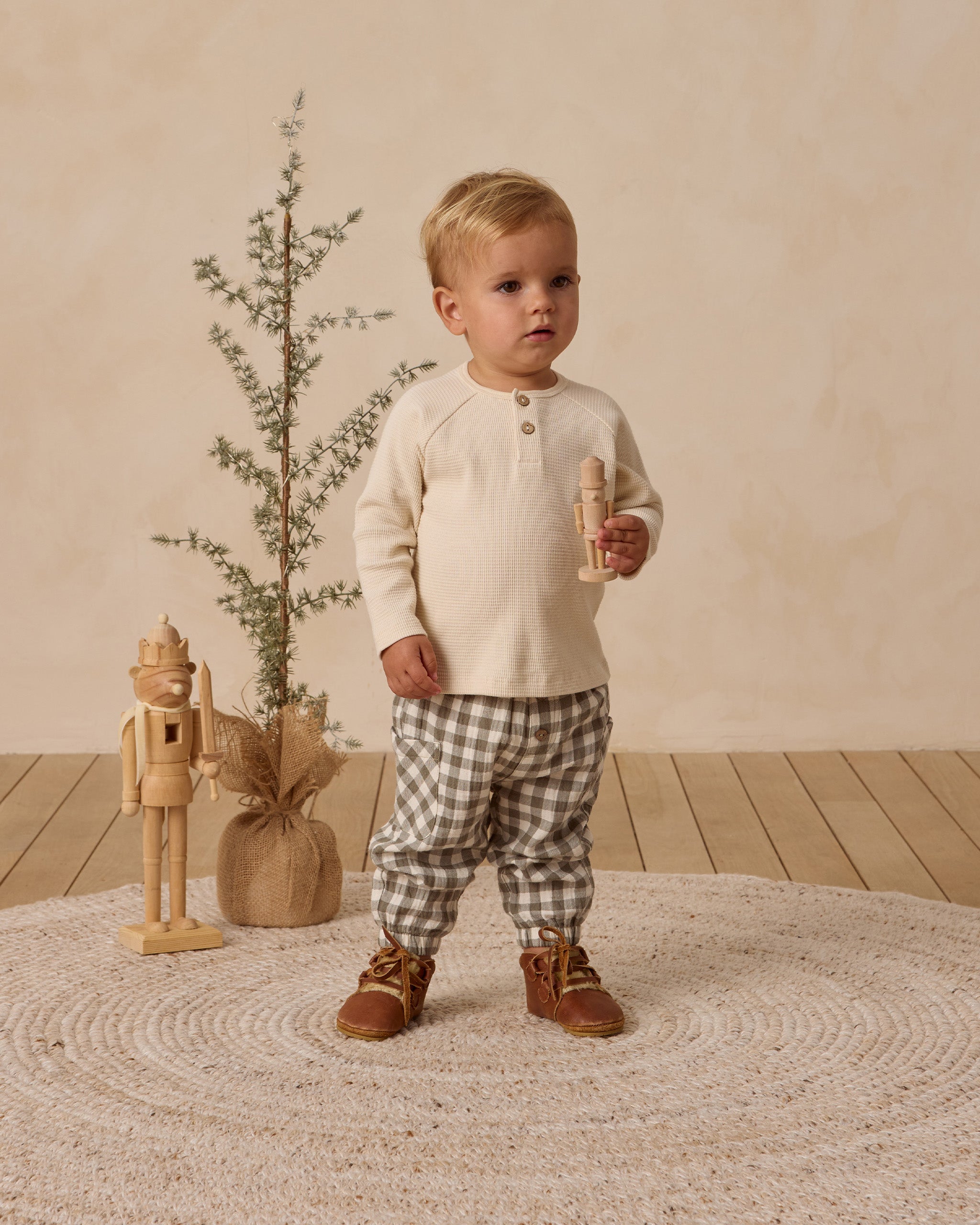 Luca Pant || Forest Check