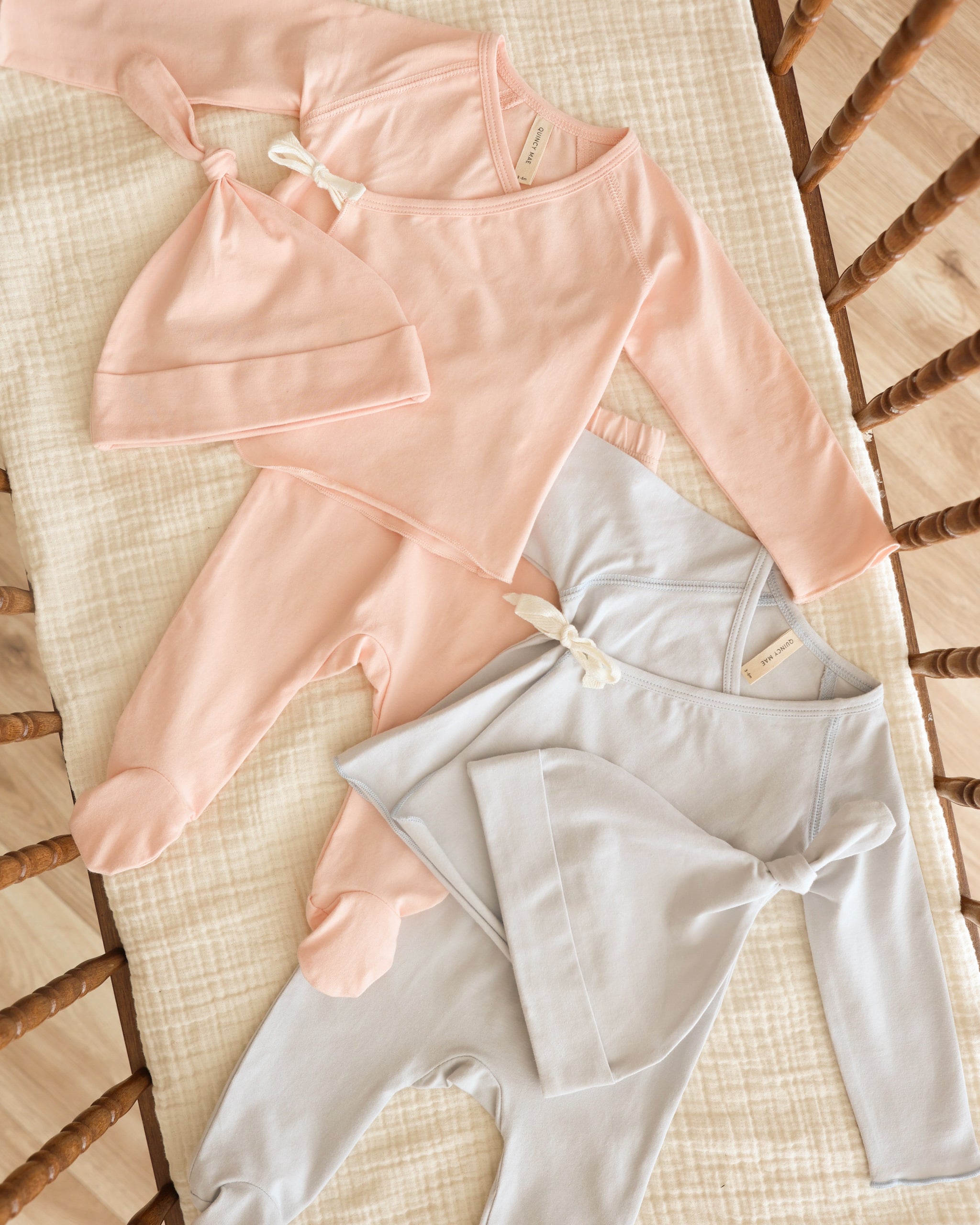 Knotted Baby Hat || Petal