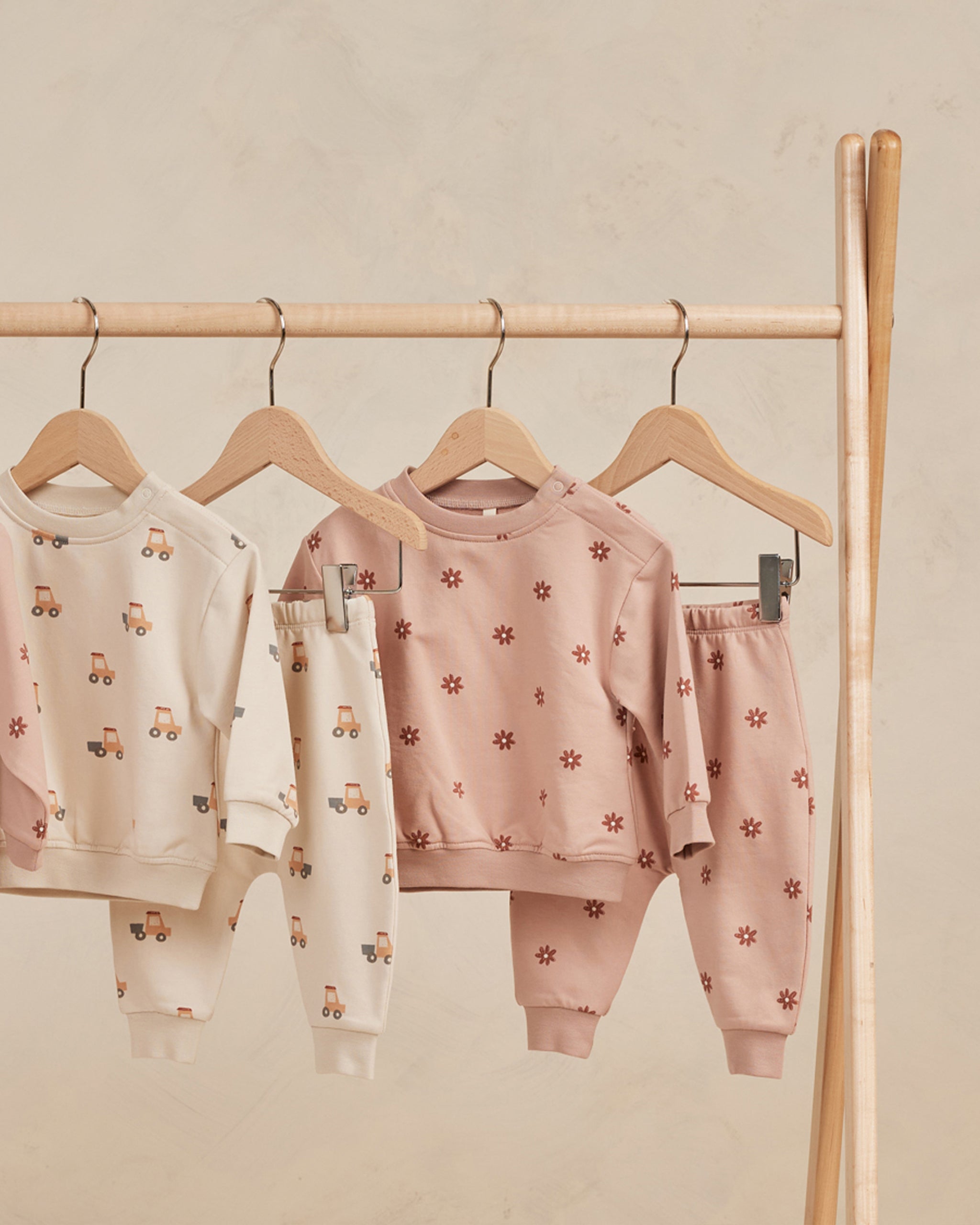 Sweatshirt || Daisies - Rylee + Cru | Kids Clothes | Trendy Baby Clothes | Modern Infant Outfits |