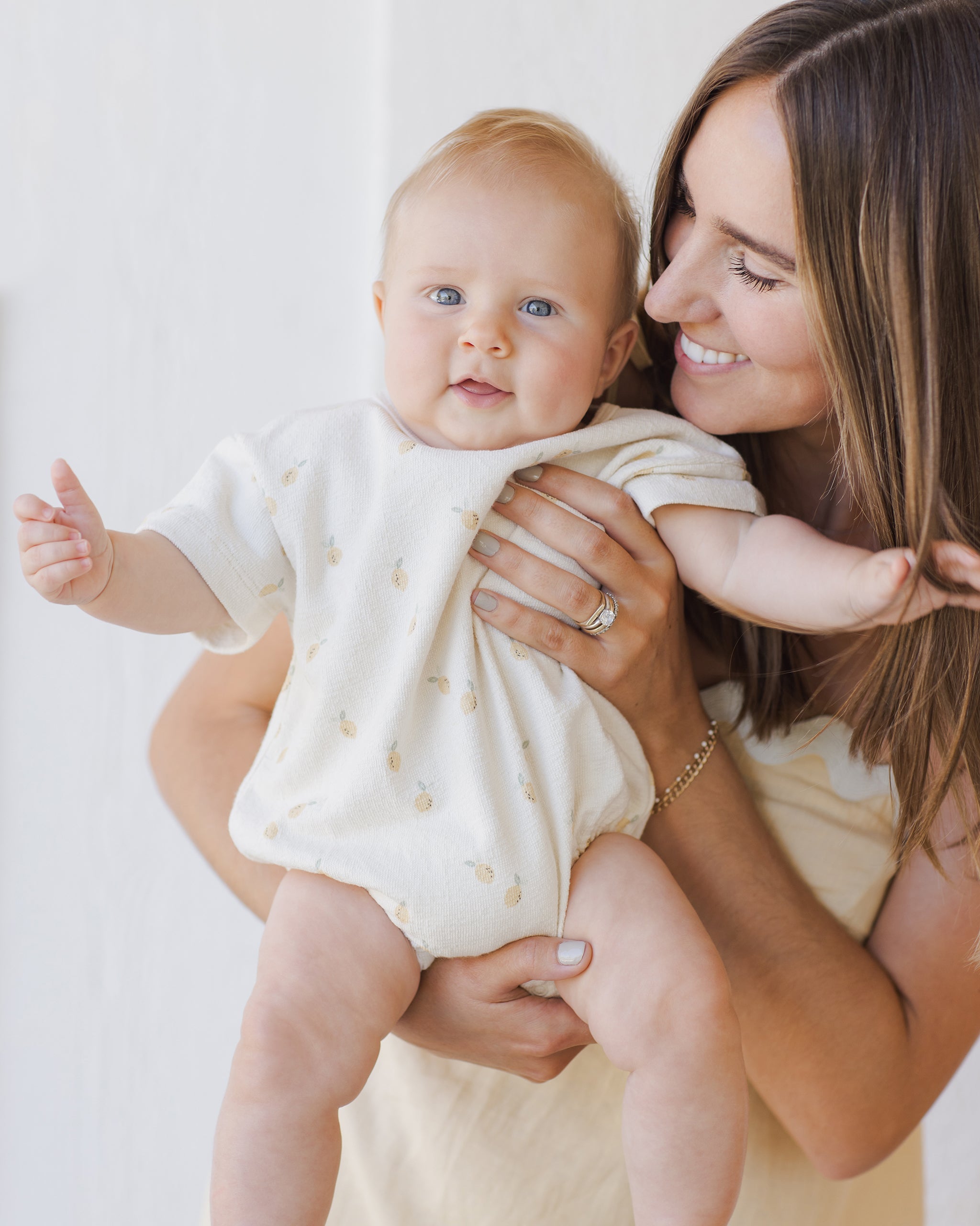 Relaxed Short Sleeve Bubble Romper || Lemons