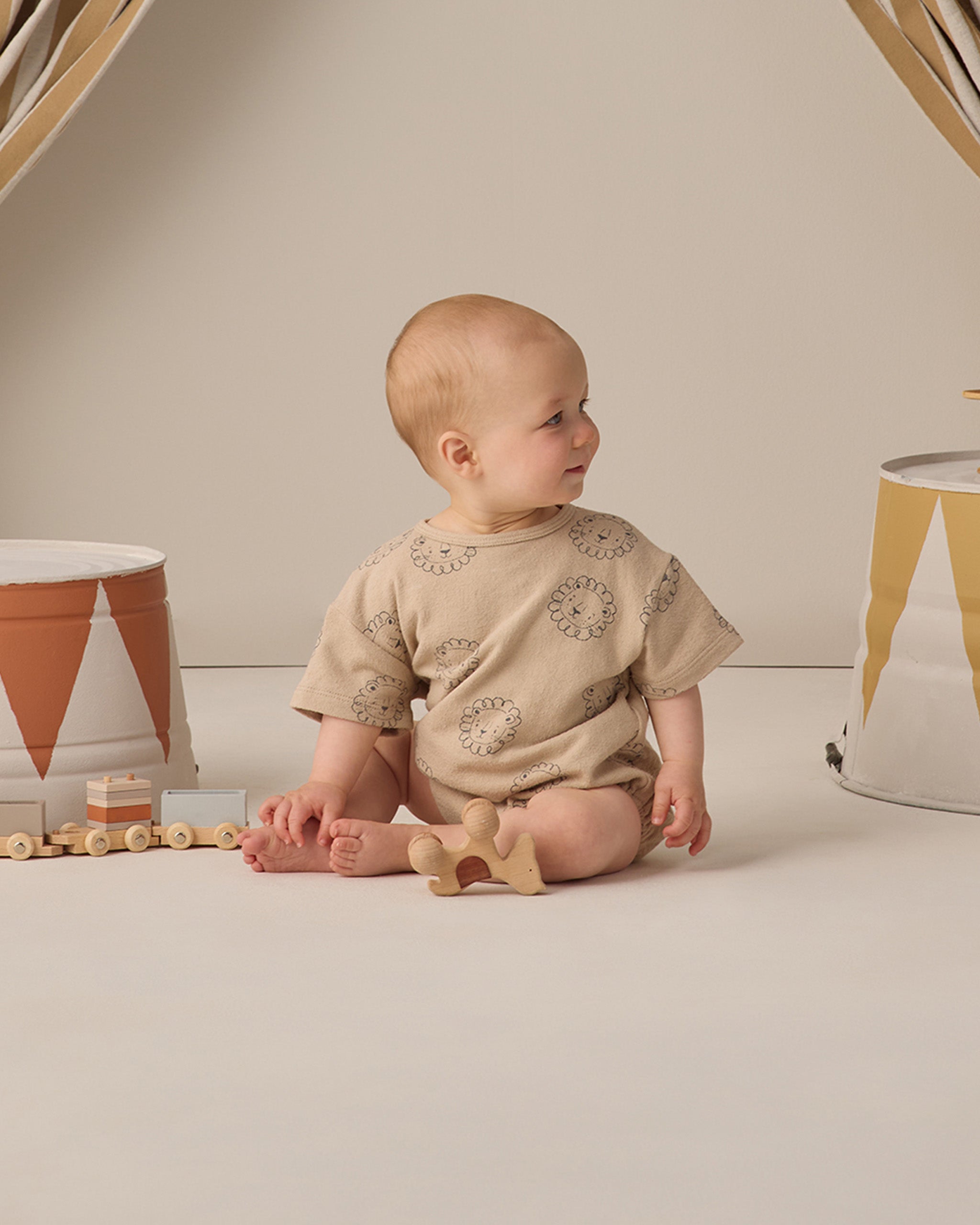 Relaxed Short Sleeve Bubble Romper Lion - Rylee + Cru | Kids Clothes | Trendy Baby Clothes | Modern Infant Outfits |
