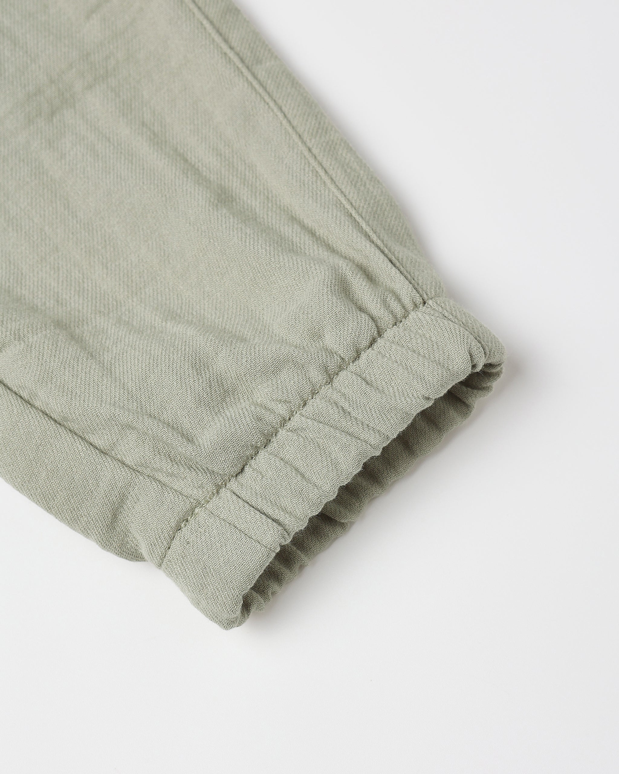 Luca Pant || Fern