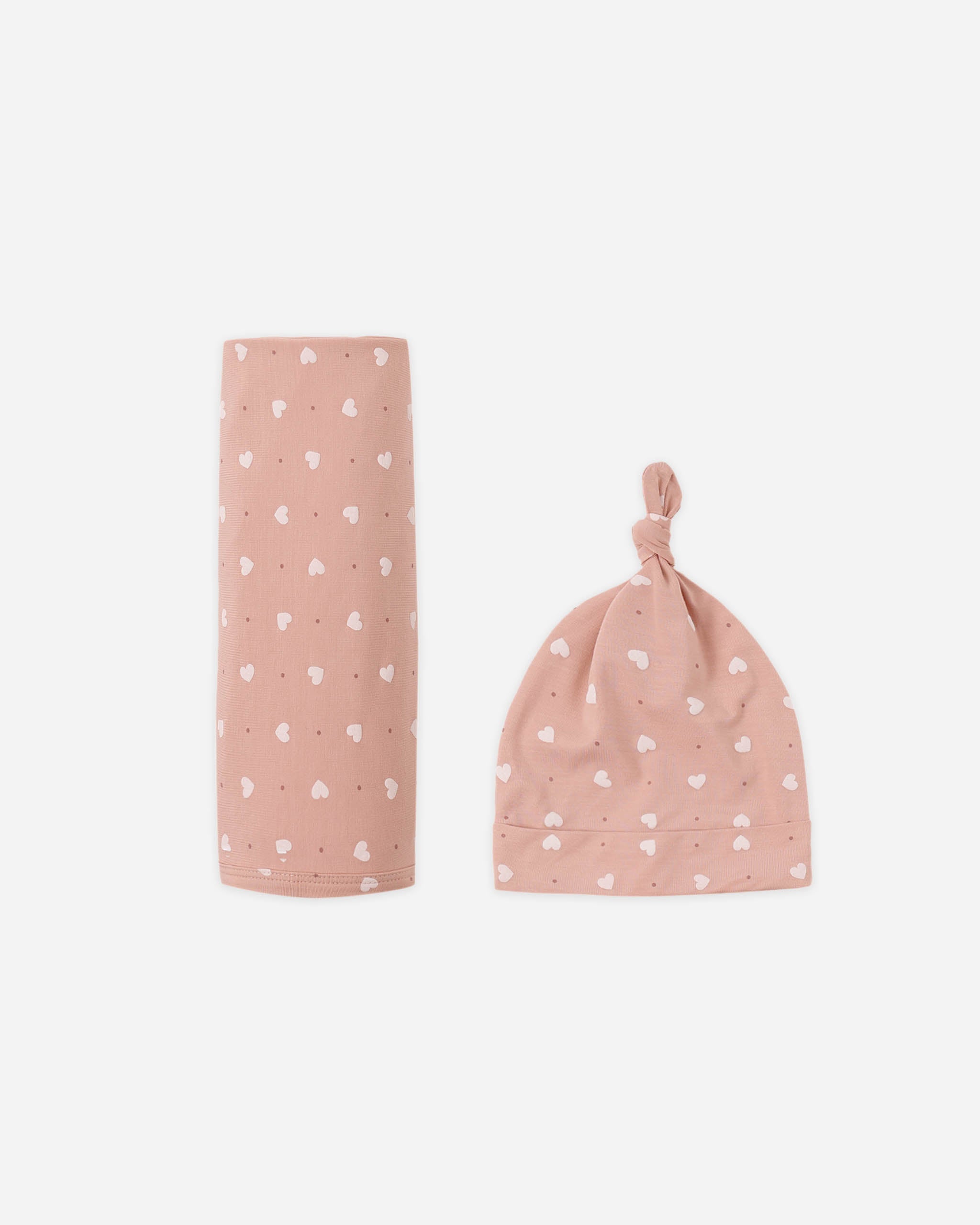 Bamboo Swaddle + Knotted Hat Pink Hearts