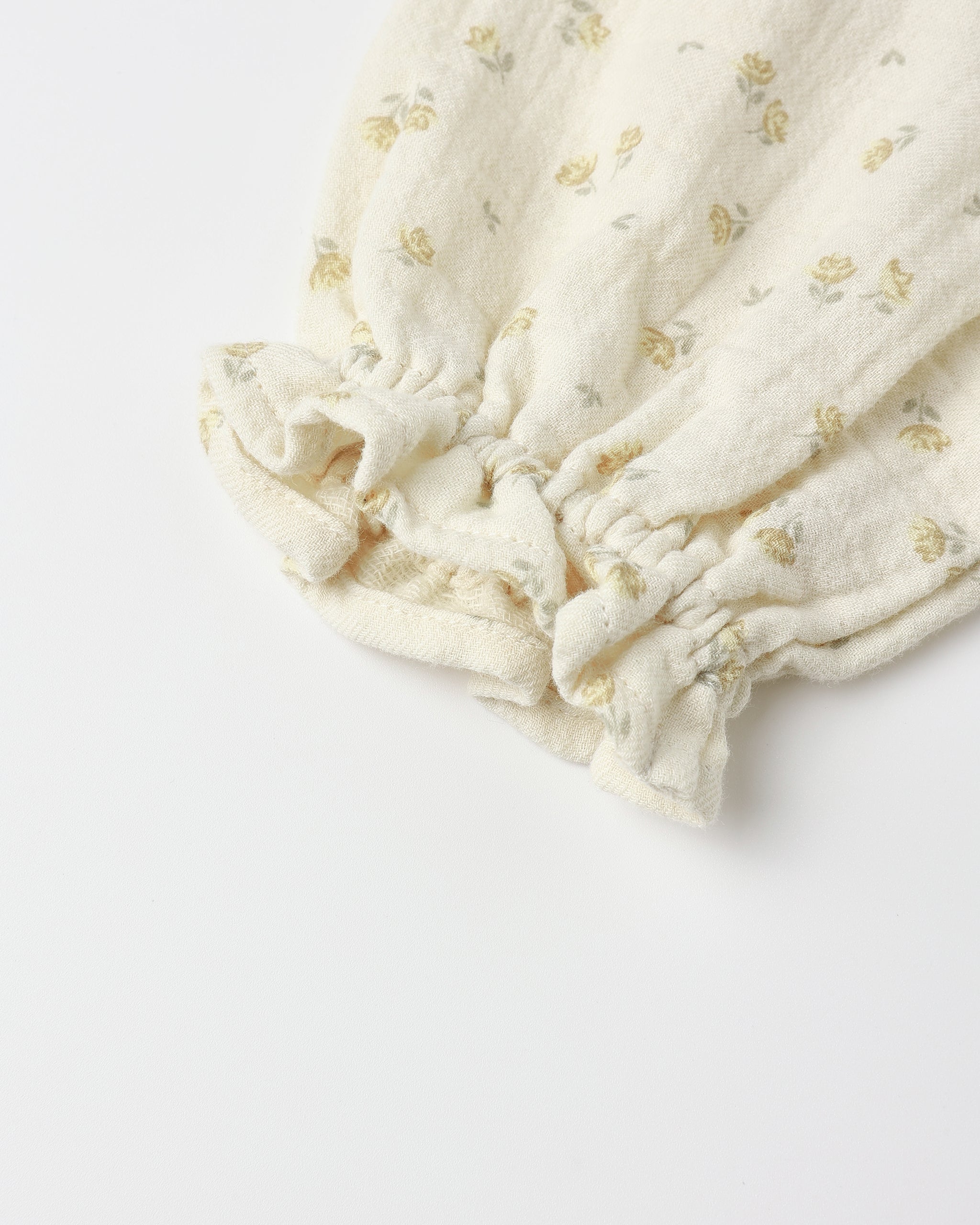 Collared bubble jumpsuit || Golden Floral