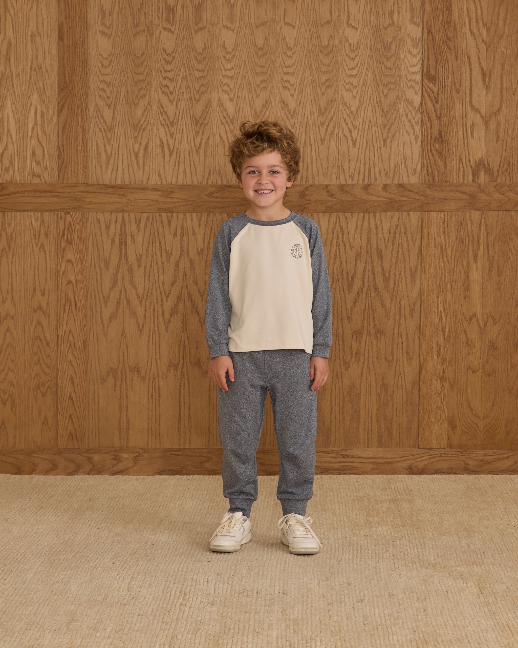 Raglan Tee || Heathered Navy