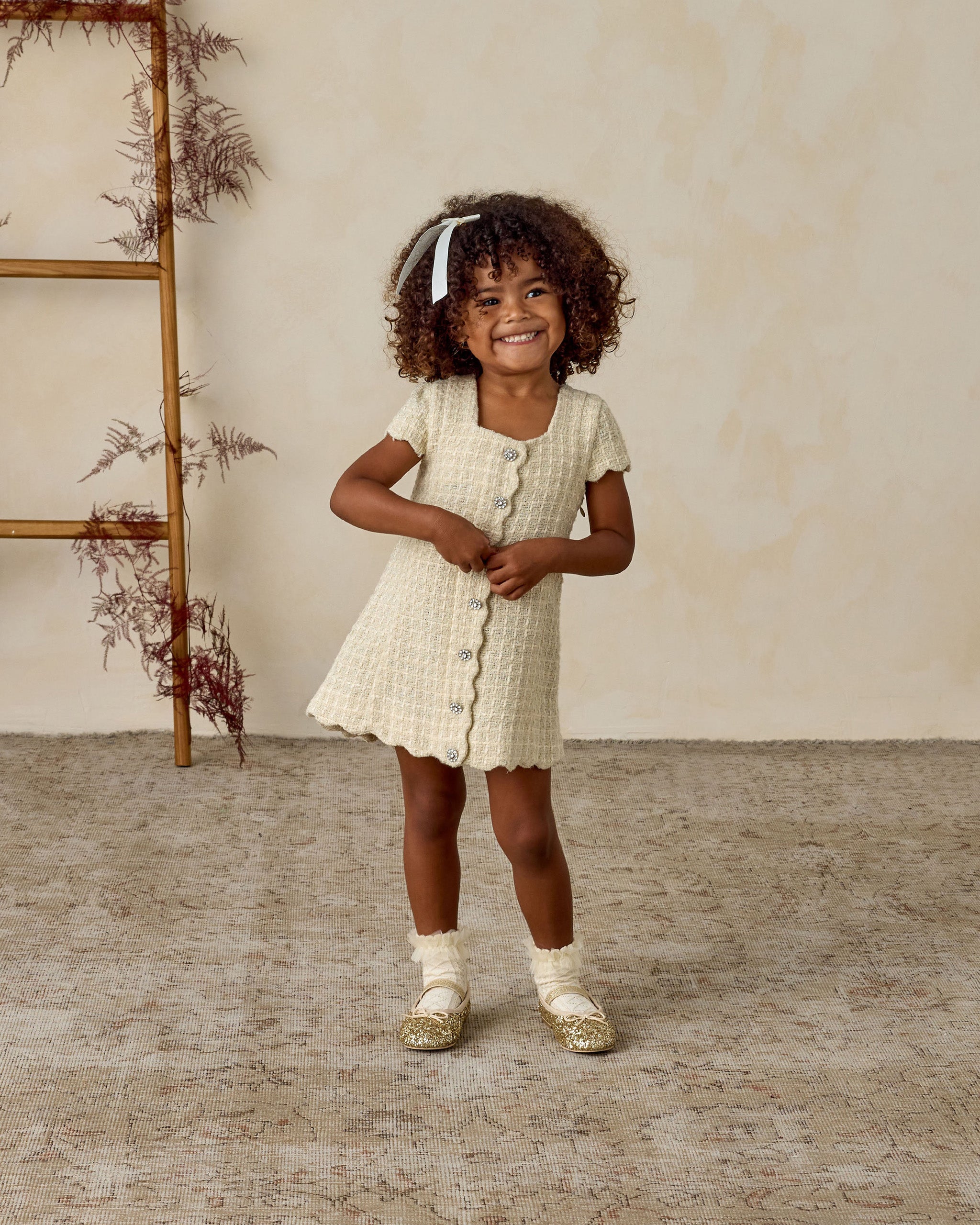 Ruffle Socks | Ivory, Raspberry