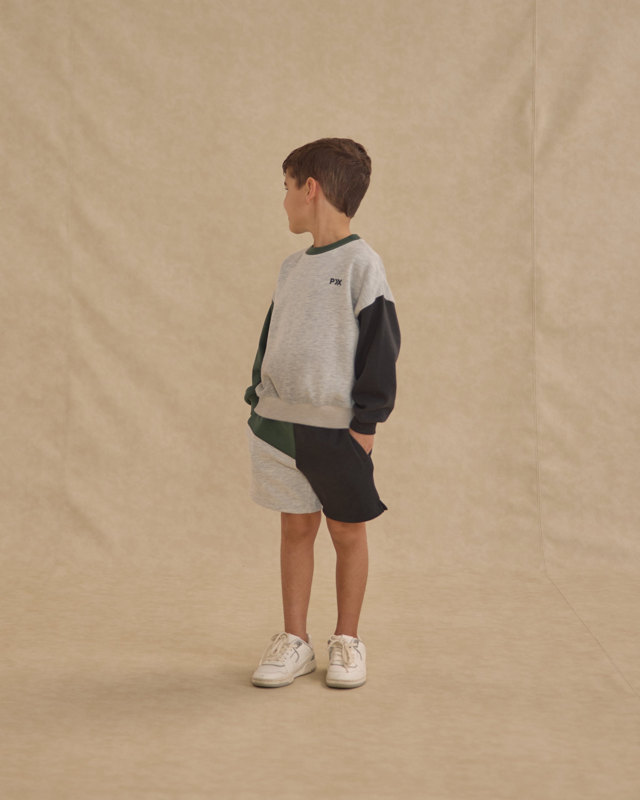 Relaxed Sweatshirt || Heathered Ash