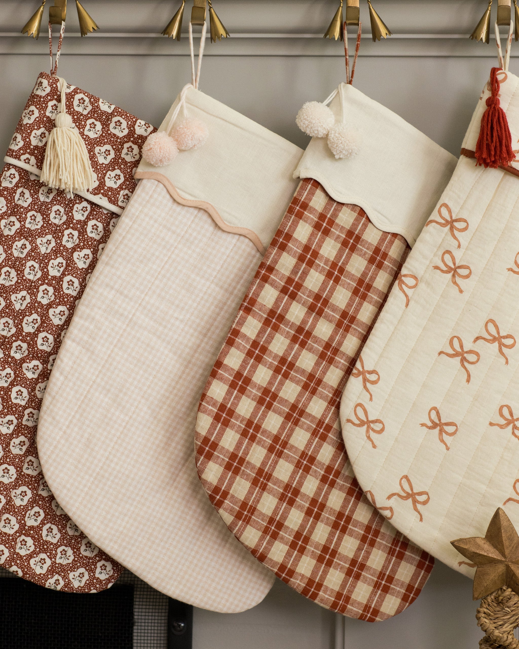 Christmas Stocking || Ruby Bows