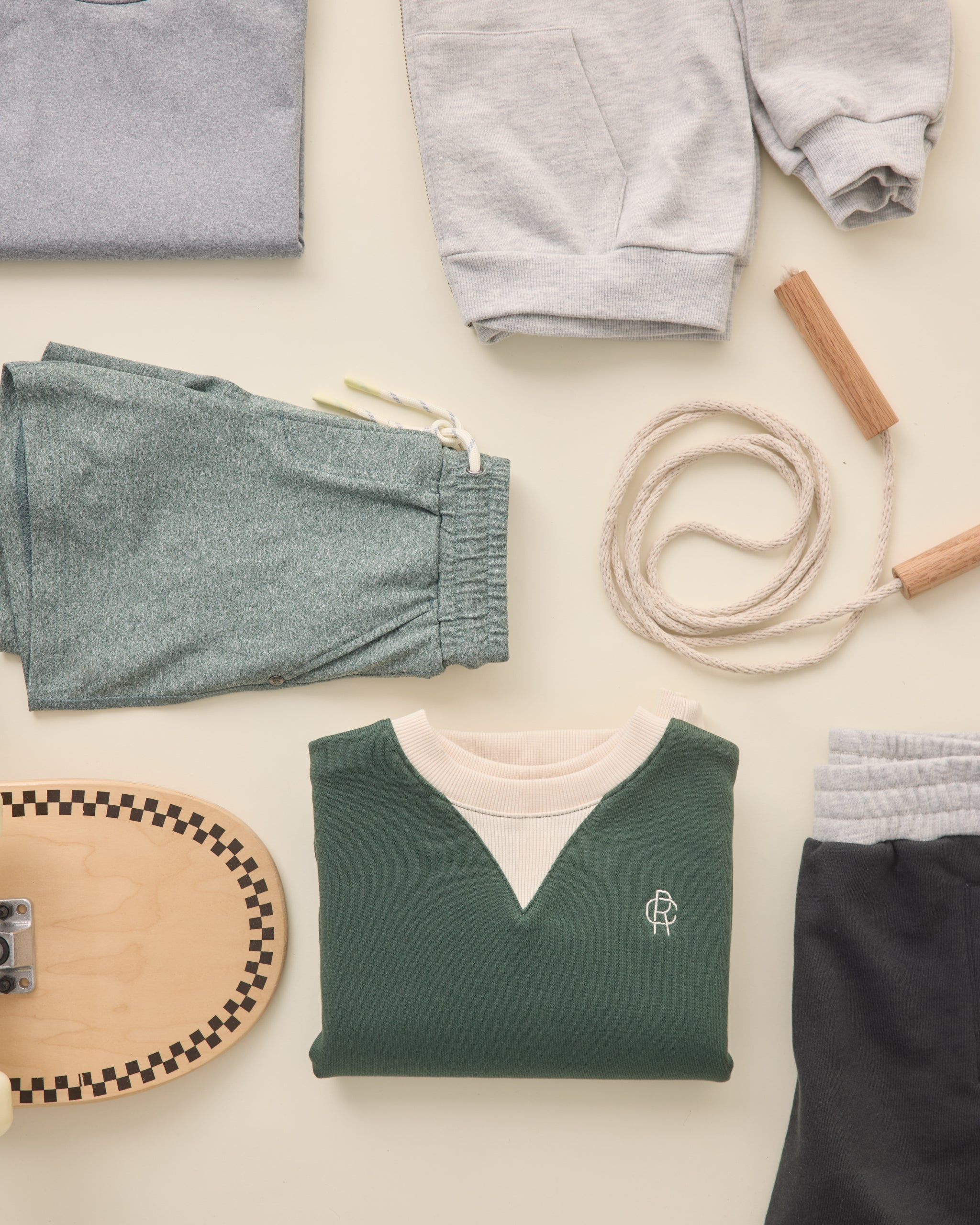 Rylan Sweatshirt || Green